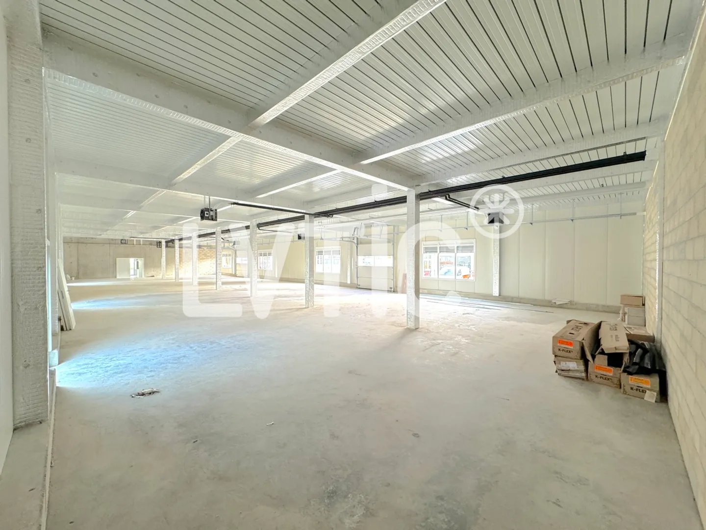 Officina, magazzino, uffici di 525 m2 in affitto a Villeneuve - Foto 6 di 11