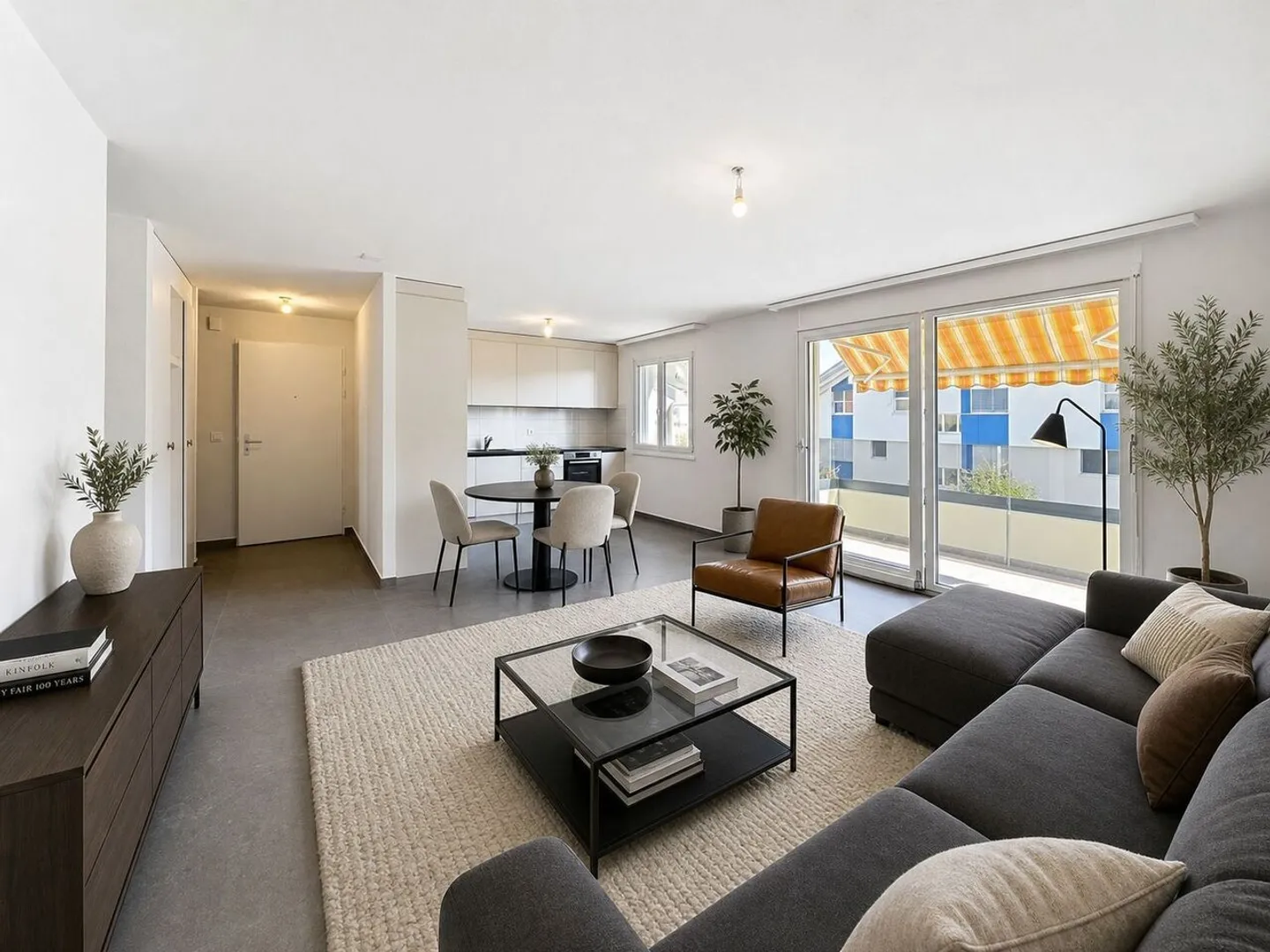 Sehr schöne renovierte 4,5-Zimmer-Wohnung mit Balkon - Foto 6 von 12