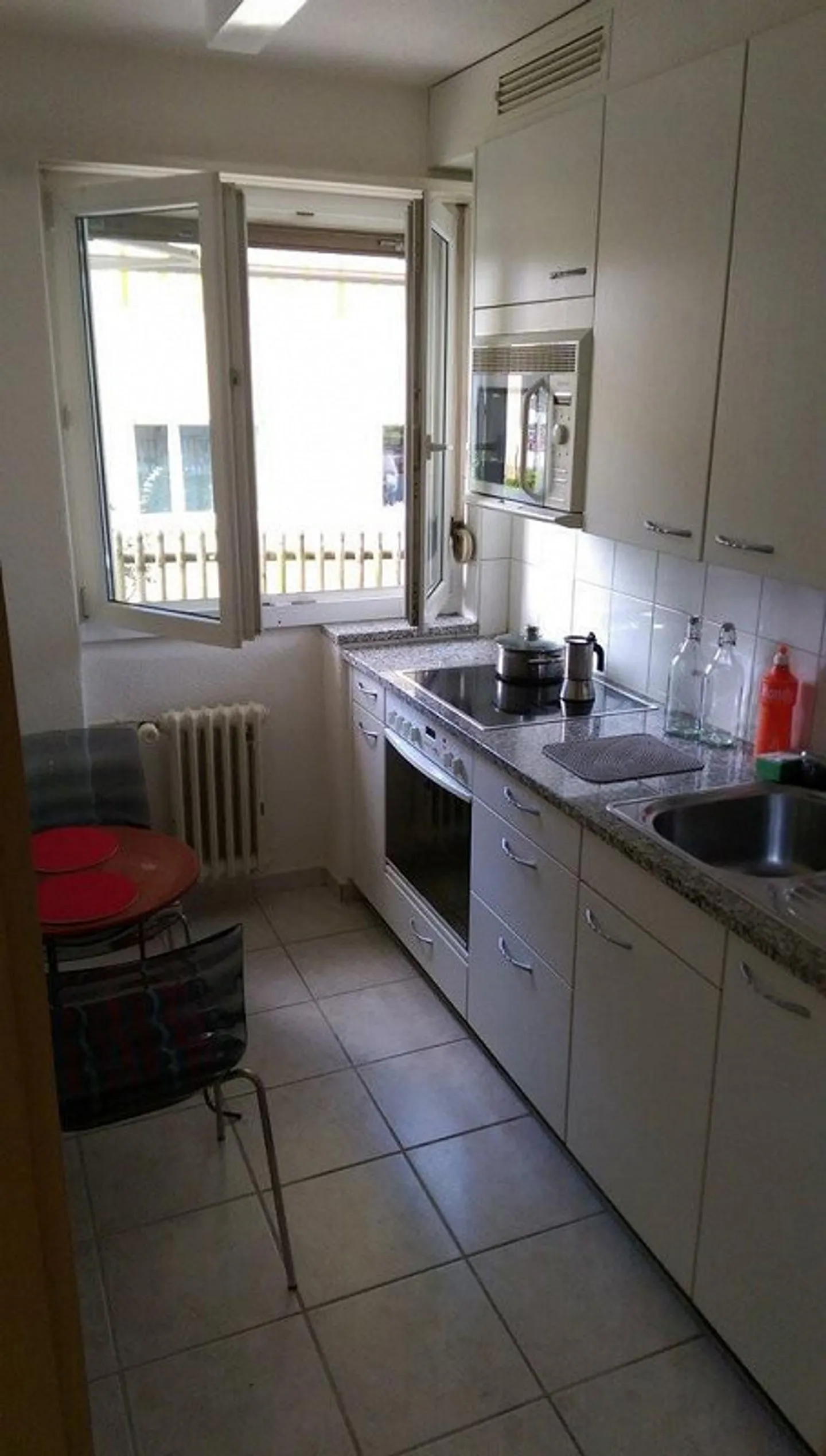 Appartamento in città in posizione privilegiata - Foto 4 di 7