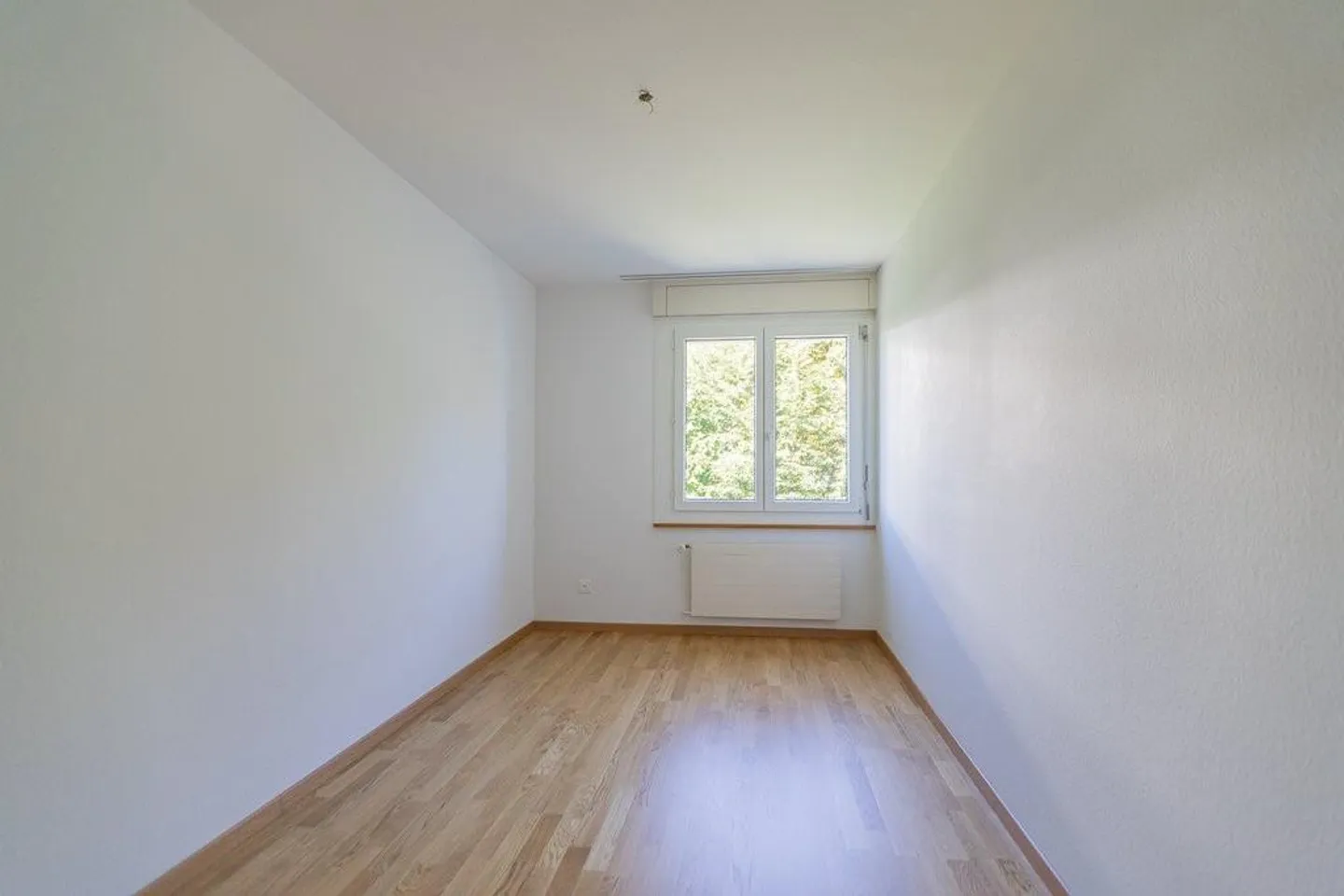 Spacious 4.5 room apartment in a quiet location - Photo 5 of 11