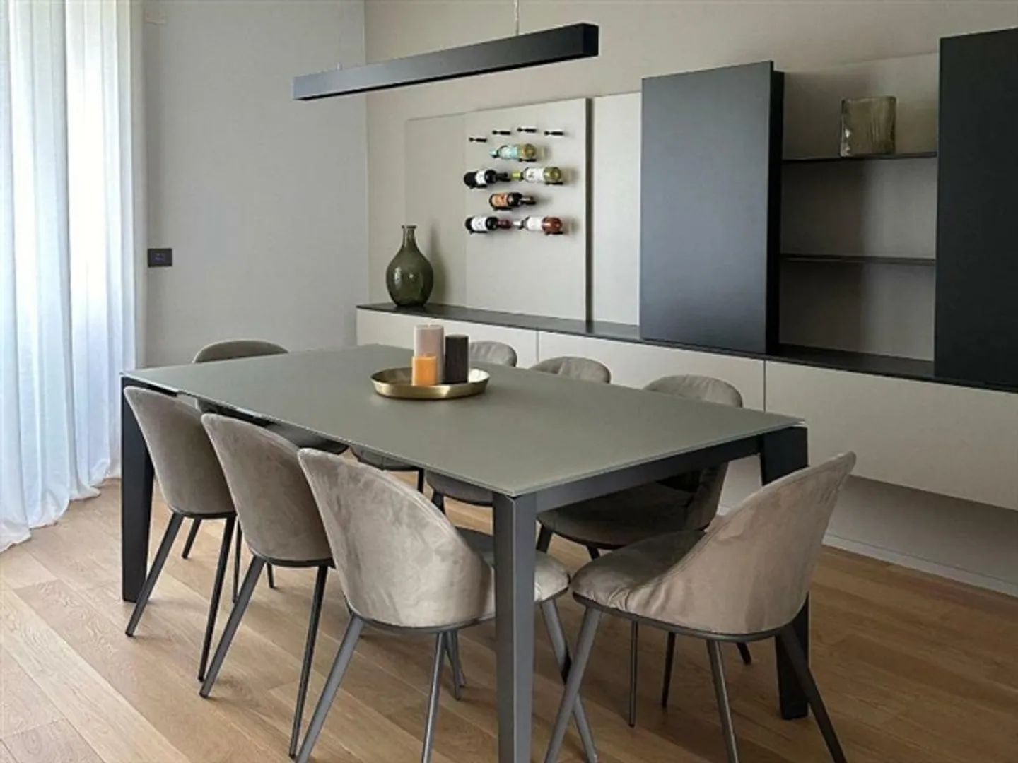 Beautiful elegant 4.5-room duplex penthouses with beautiful roof garden - Photo 1 of 11