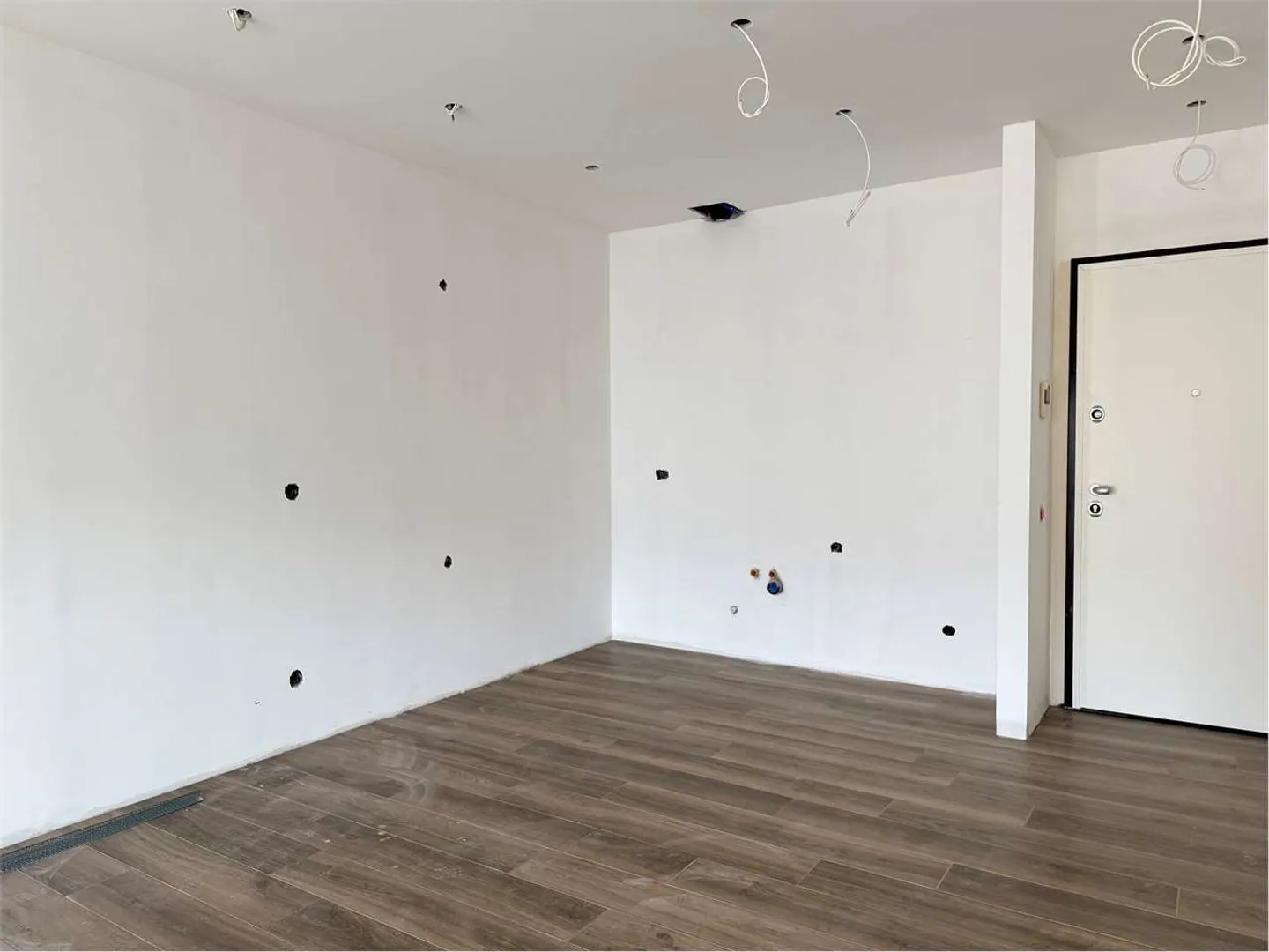 Vista lago, nuovo appartamento di 2,5 stanze con terrazza - Foto 9 di 19