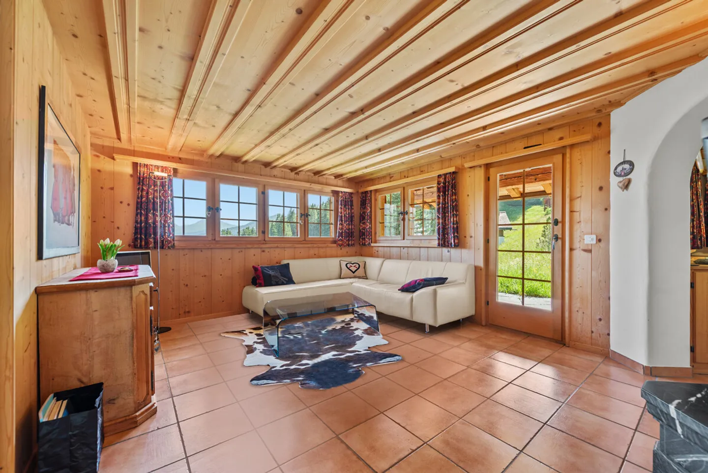 Maissen-Ferienhaus in Valbella mit Panorama und an Ski-in/Ski-out-Lage - Foto 3 von 6