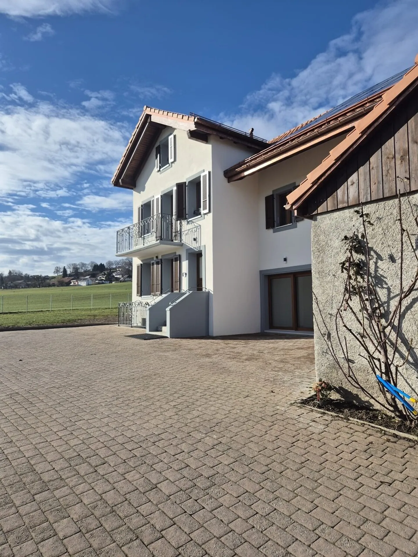 Duplex de Luxe dans Ferme Rénovée - Photo 2 sur 13