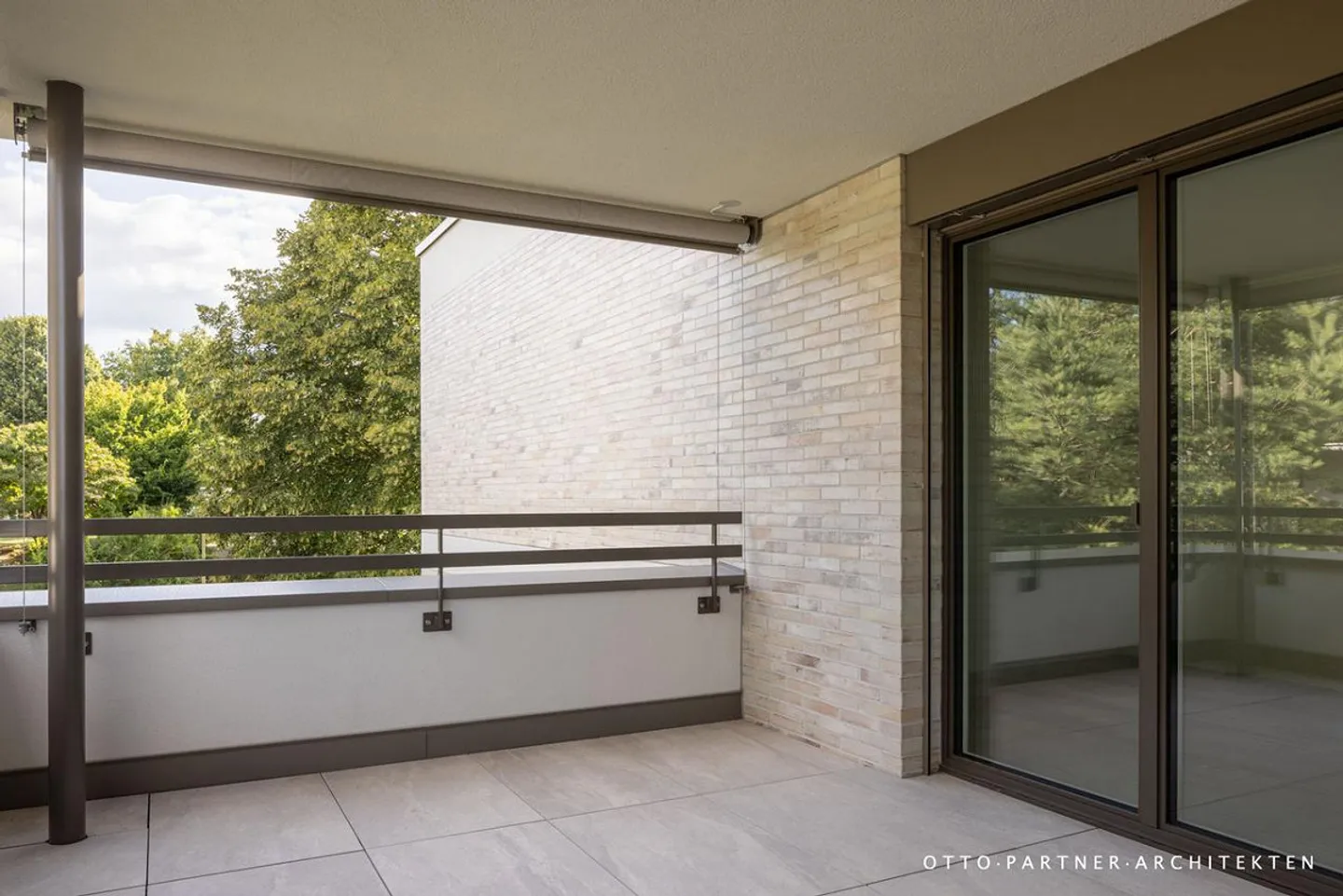 Lindengarten - contemporary living in a green oasis - Photo 9 of 9