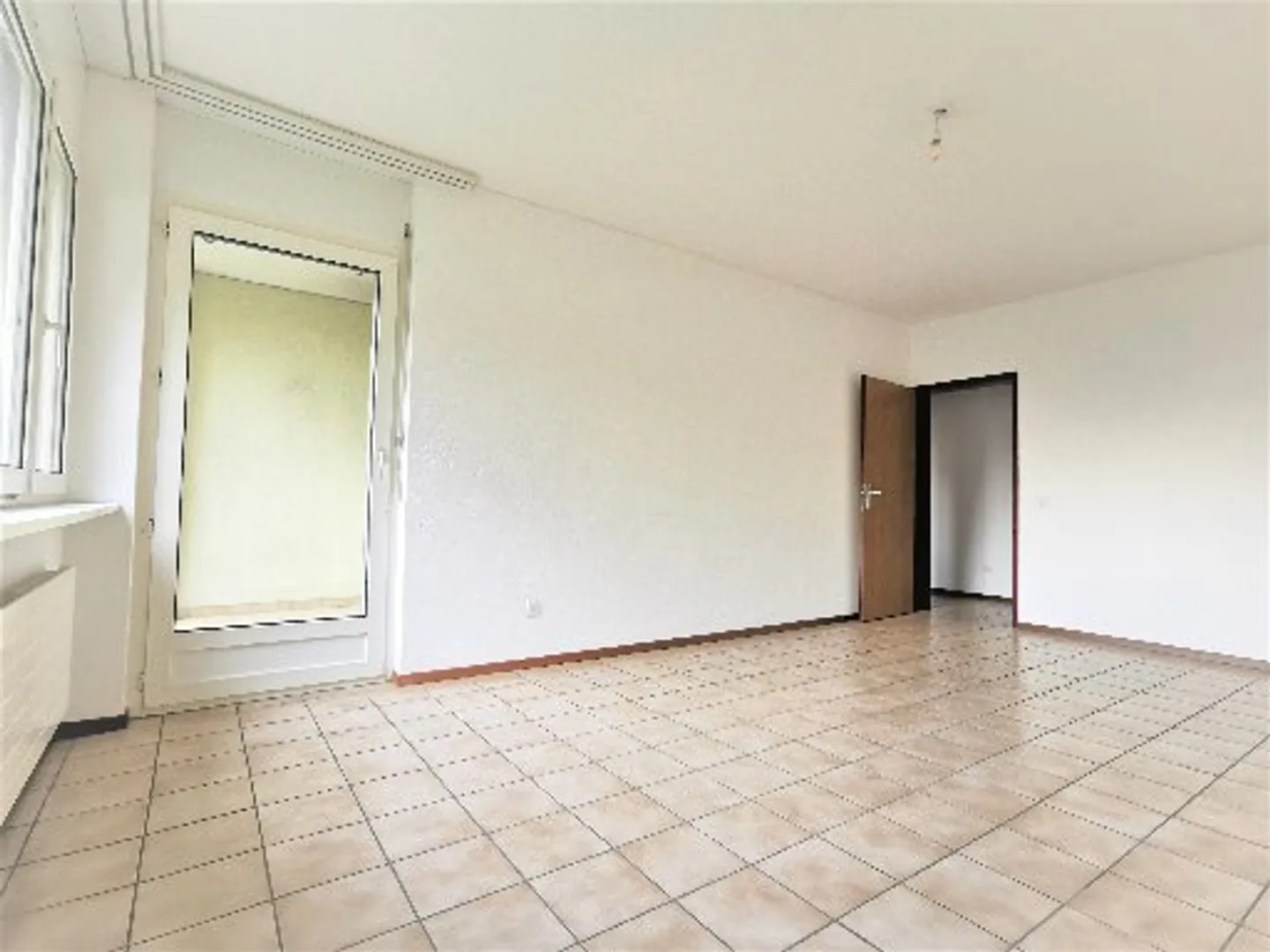 Single house for sale - Photo 1 of 4