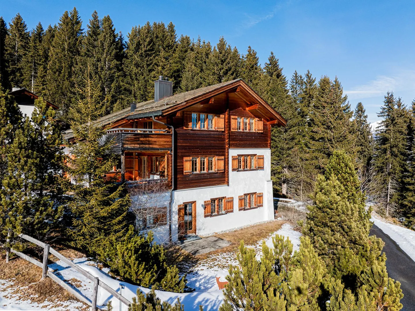 Charming holiday home in Oberurmein - Photo 4 of 13