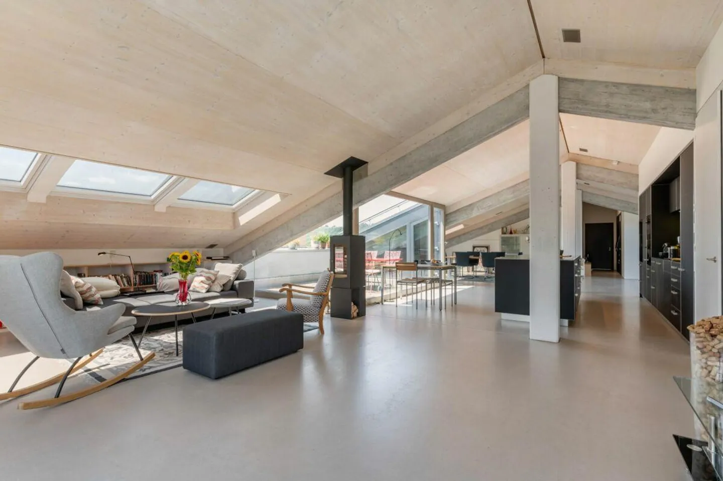 Exclusive penthouse on the top floor with two terraces, over... - Photo 12 of 21