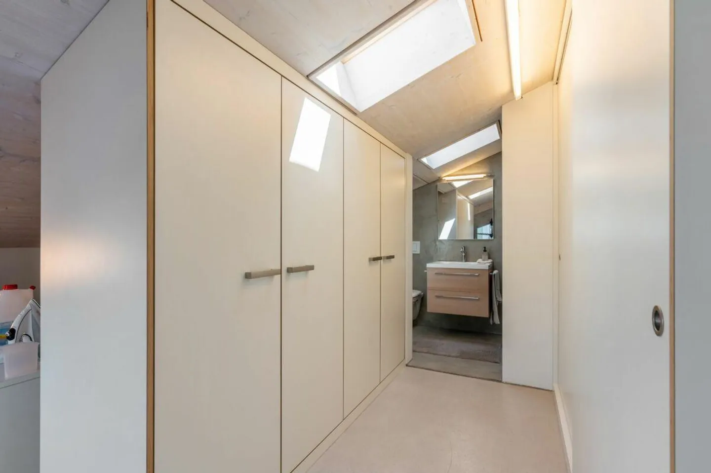Exclusive penthouse on the top floor with two terraces, over... - Photo 15 of 21