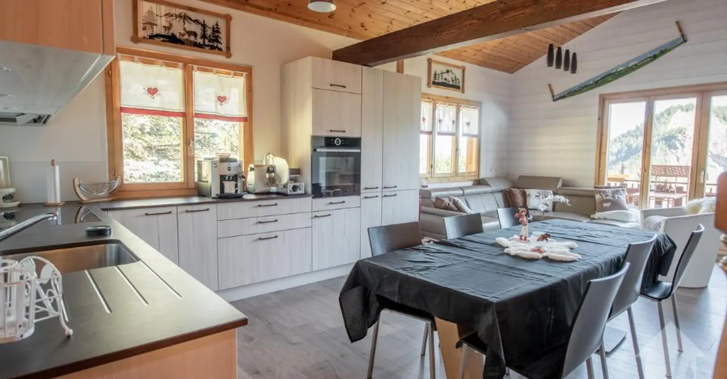 Appartamento Duplex Ristrutturato - Foto 5 di 12
