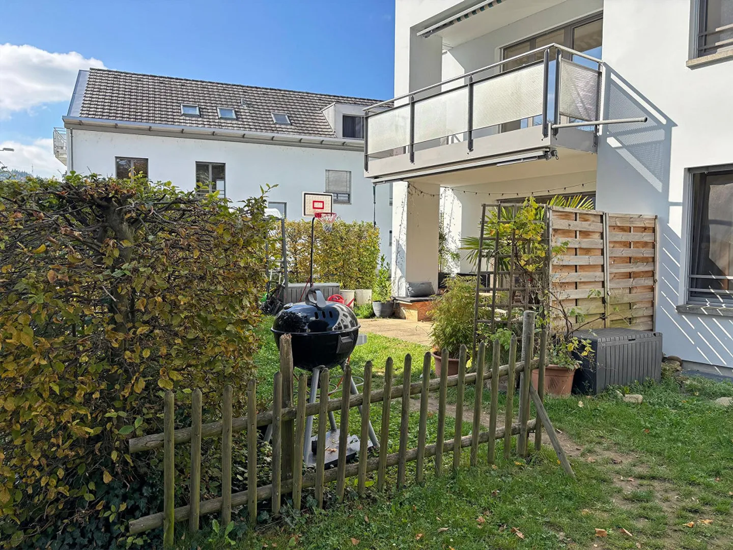 Beautiful 4.5-Room Garden Apartment - Photo 1 of 11