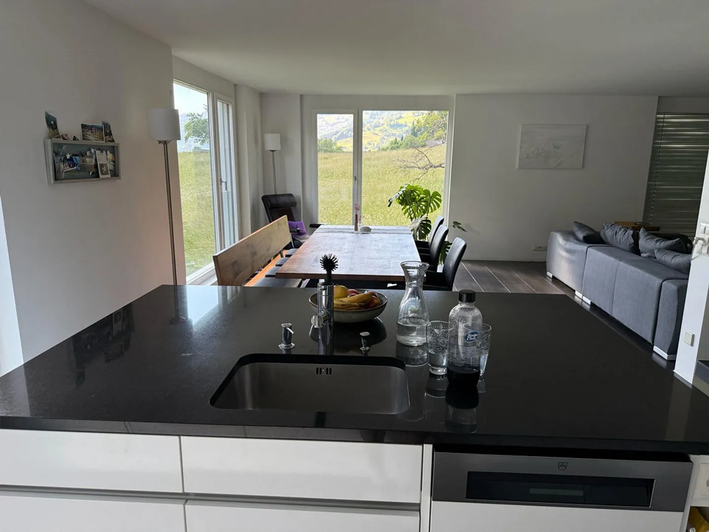 Modernes Einfamilienhaus im Grünen - Foto 8 von 21