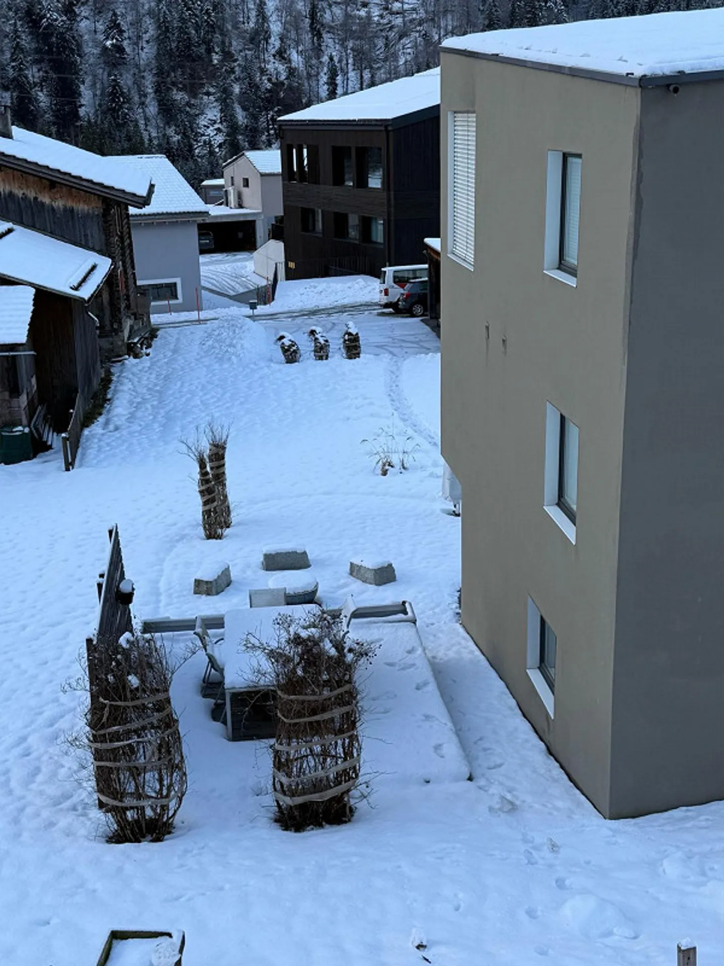 Modernes Einfamilienhaus im Grünen - Foto 19 von 21