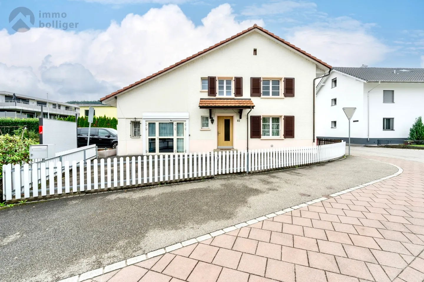 Una casa che unisce molte cose - spazio, natura e possibilità - Foto 1 di 14