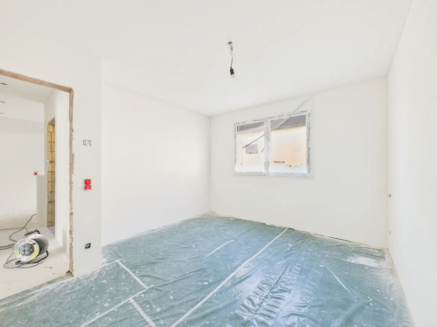 Moderne neu gebaute Reihenhaus in Cugnasco – 4.5 Zimmer... - Foto 10 von 11