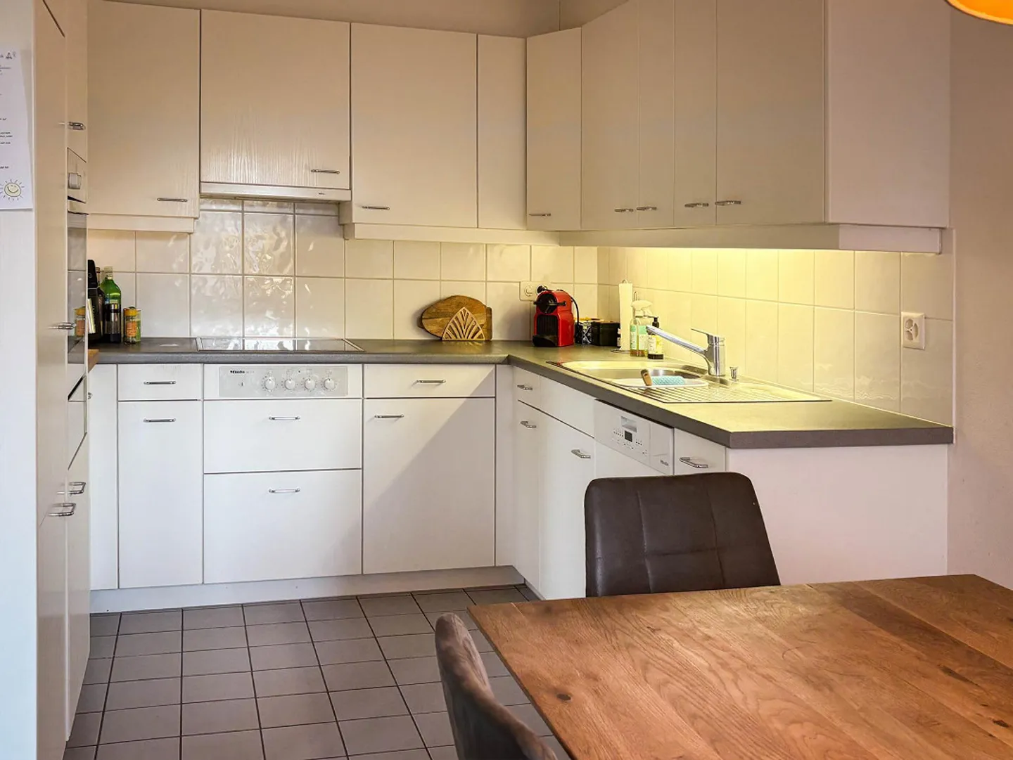 Beautiful 4.5-Room Garden Apartment - Photo 6 of 11