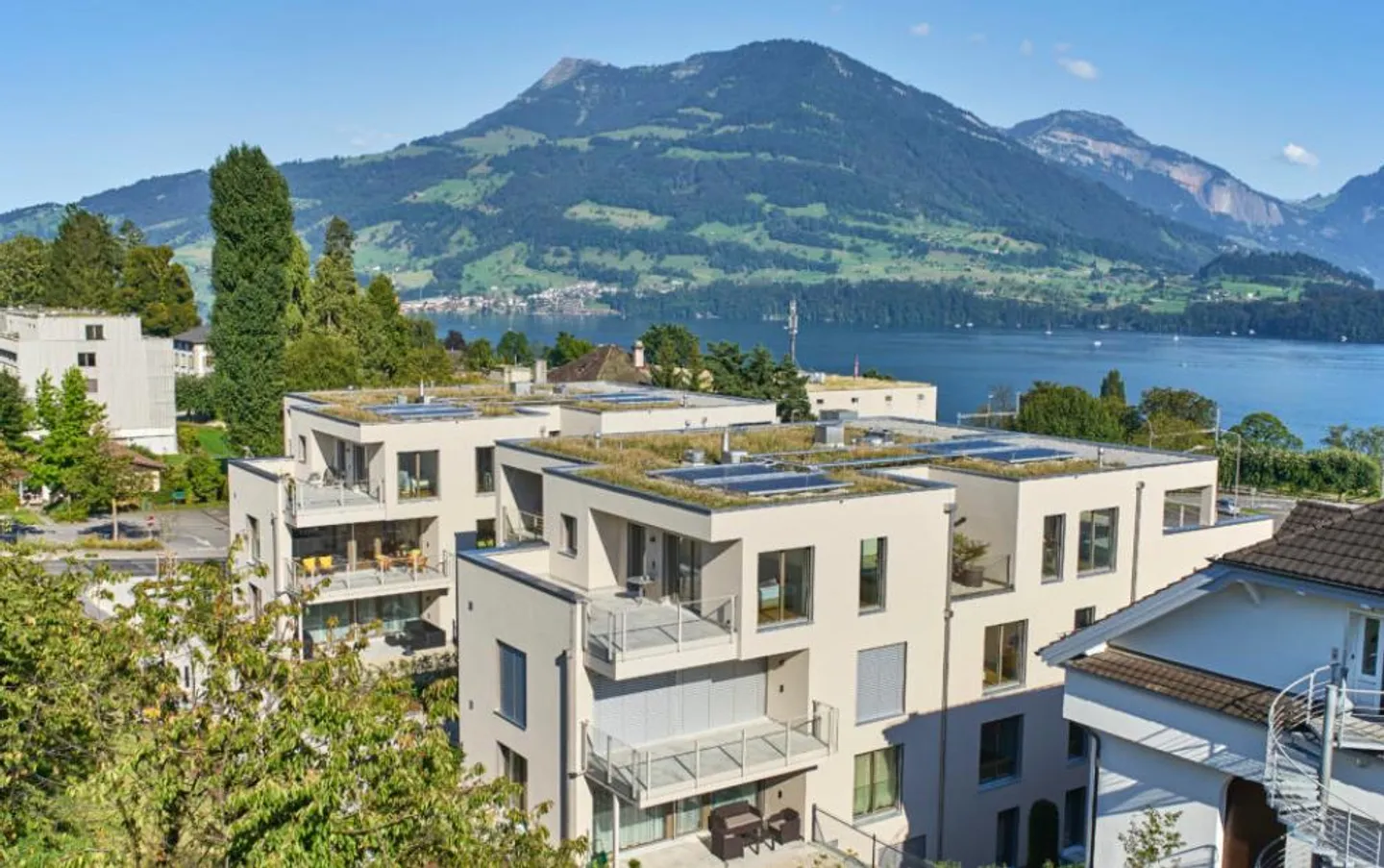 Appartamento 2,5 locali cerca nuovo inquilino nel bel Meggen LU - Foto 3 di 14