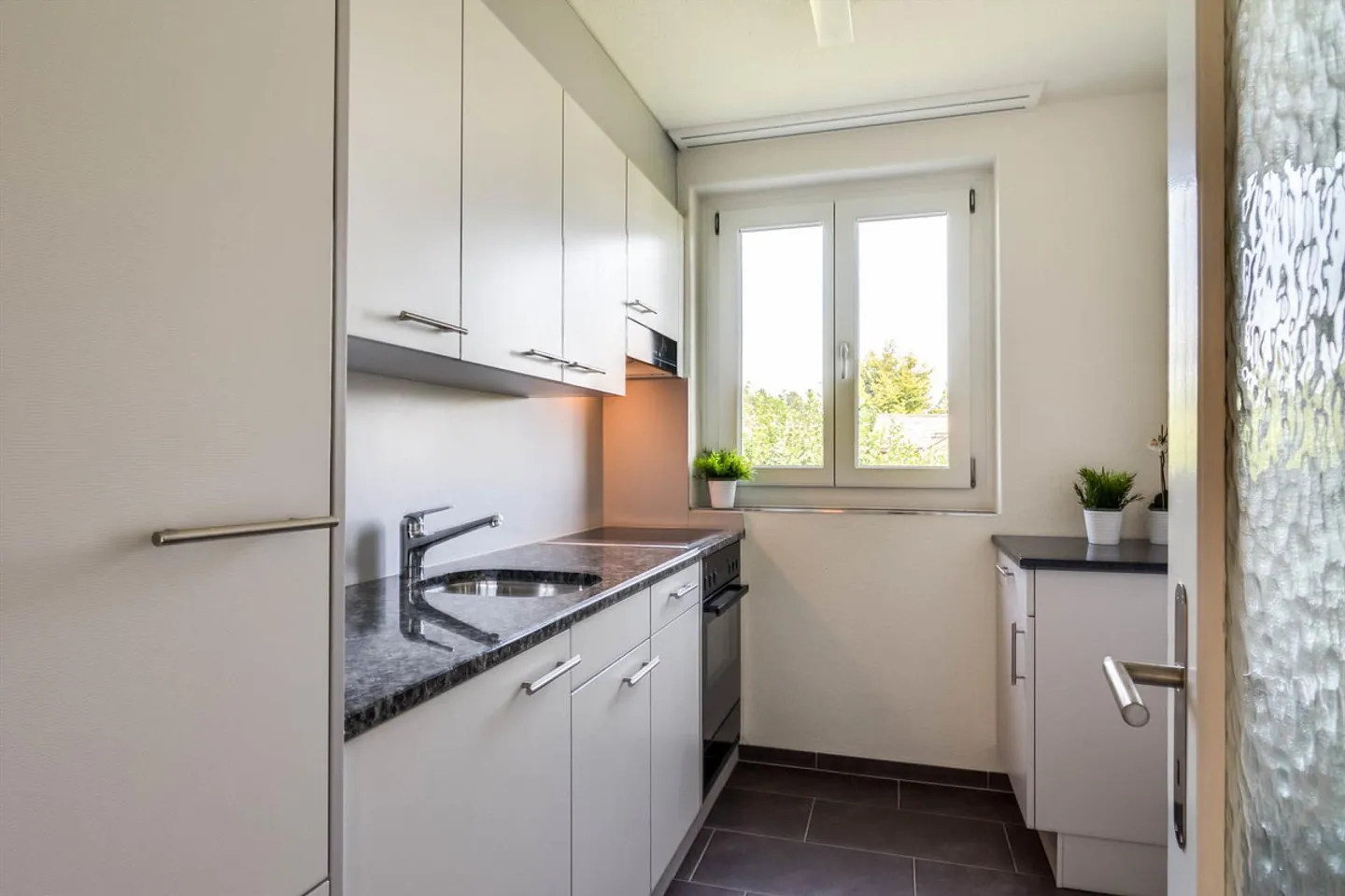 Appartement confortable de 3 pièces à Oberuzwil - Photo 2 sur 11