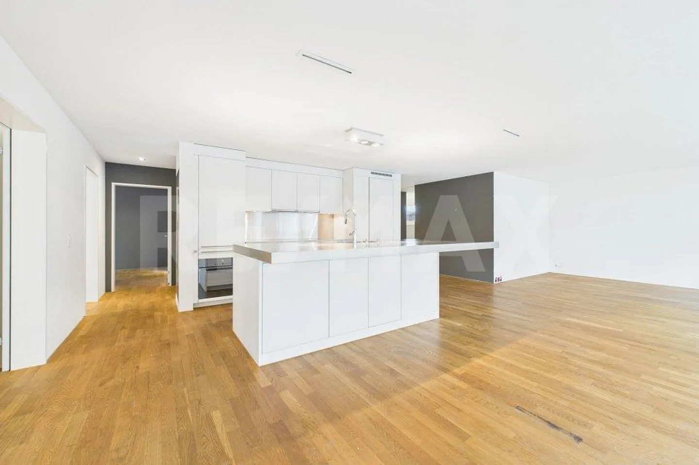 Exklusive 4.5-Zimmer-Wohnung in Altendorf - Foto 2 von 13