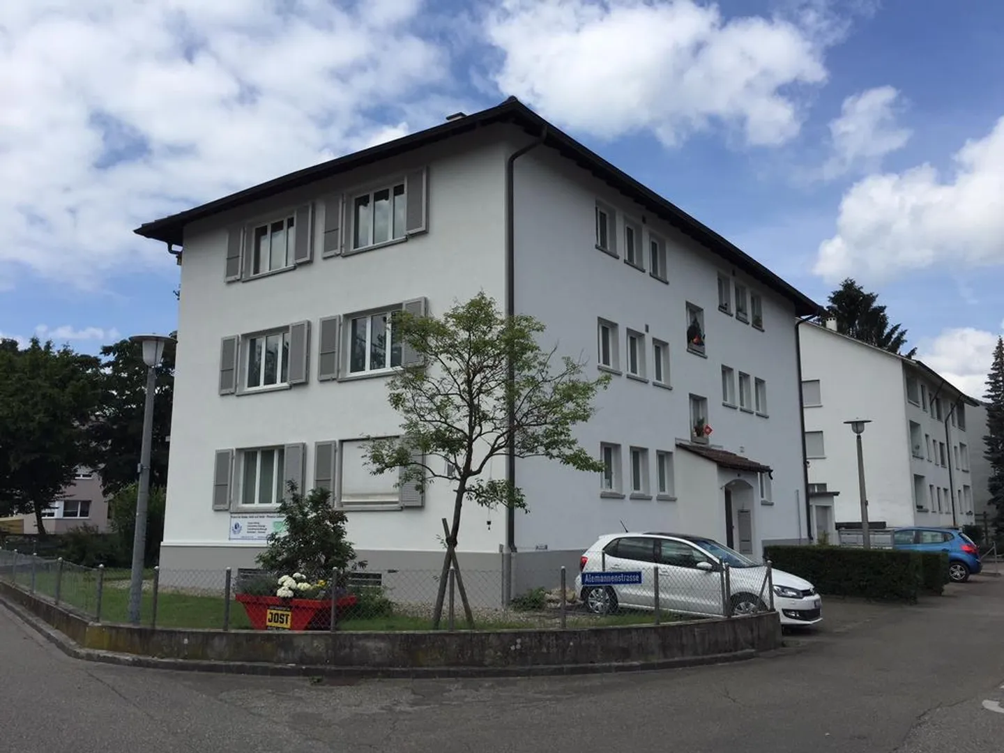 Helle Wohnung mit Balkon - Foto 1 von 7