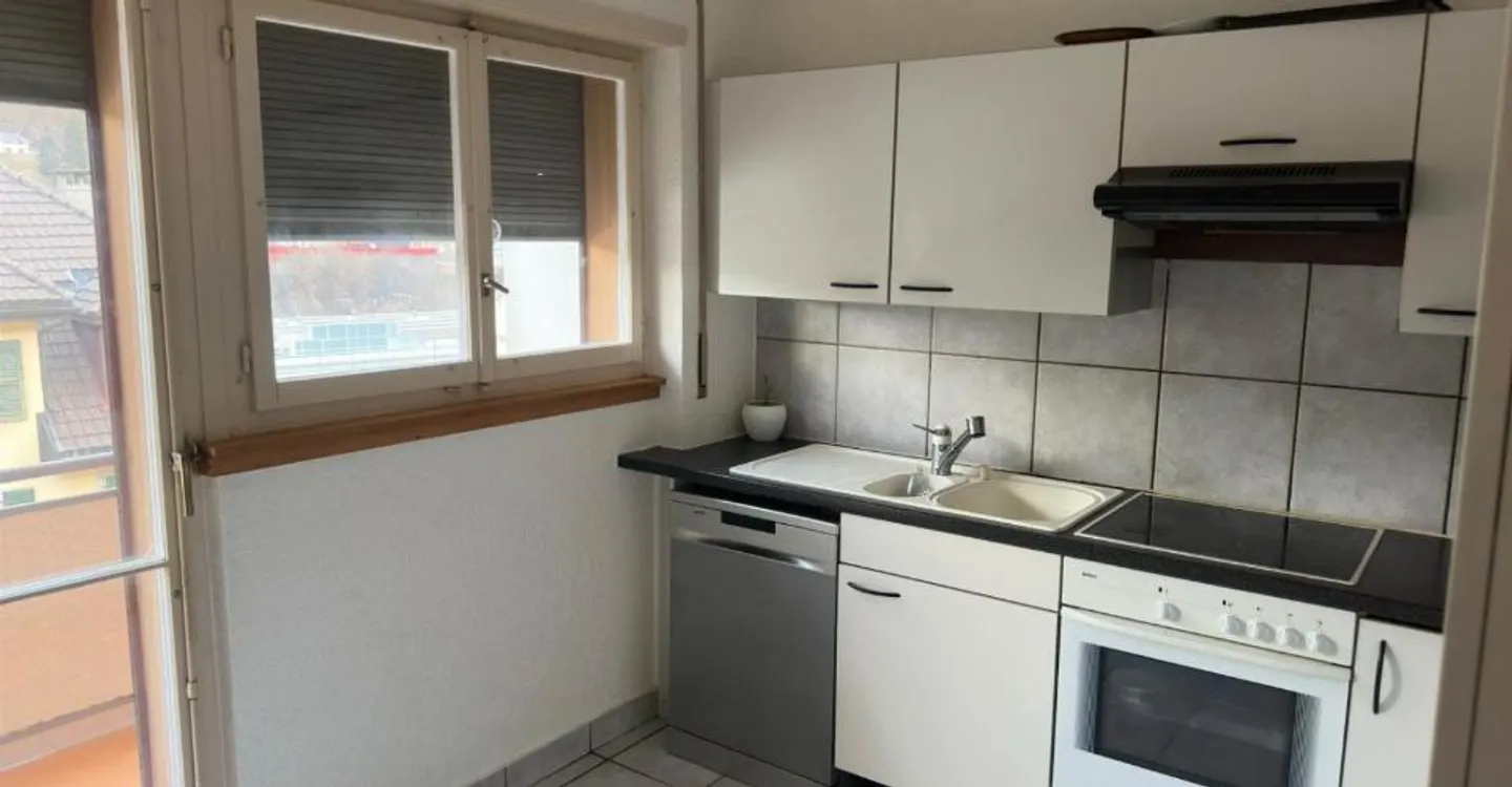 Charmante Wohnung mit Balkonen - Foto 2 von 8