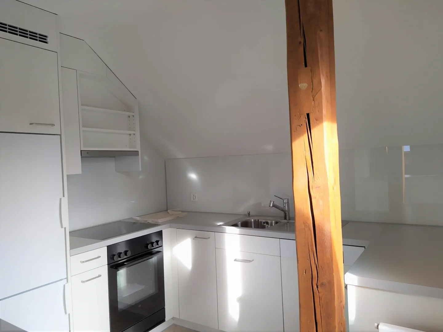 Appartement lumineux 2 pièces avec vue sur le lac - Photo 5 sur 11