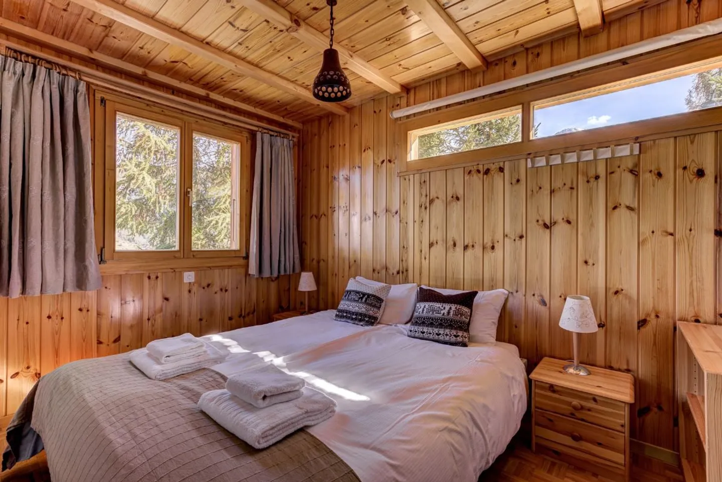 Chalet ensoleillé avec vue imprenable ! - Photo 12 sur 13