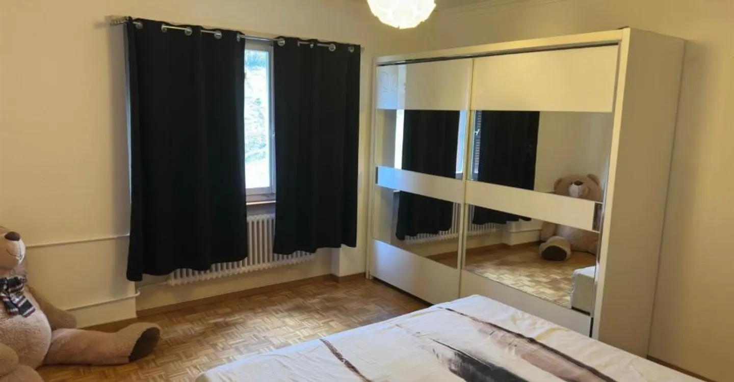 Charmante Wohnung mit Balkonen - Foto 7 von 8