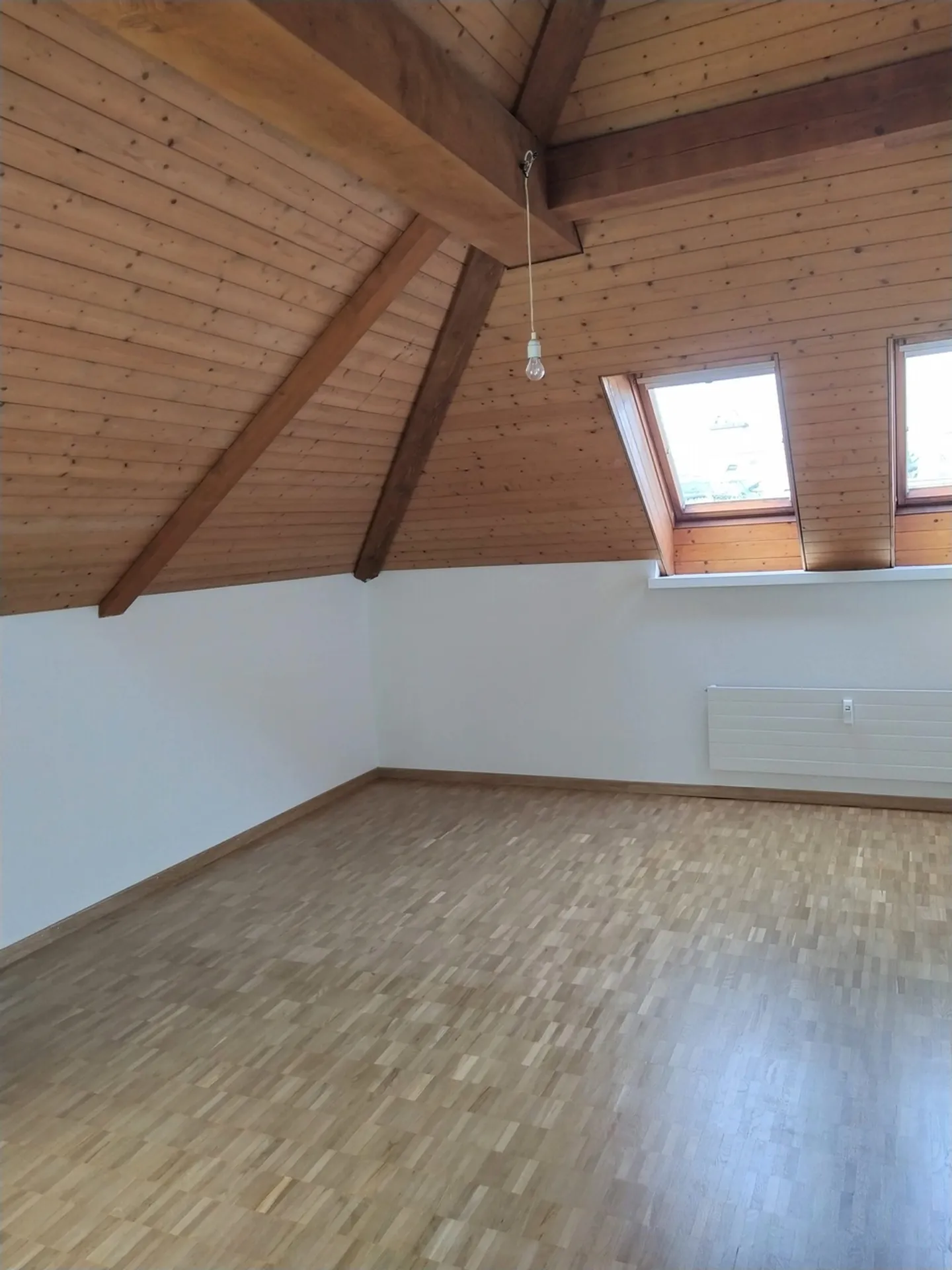 Appartement lumineux 2 pièces avec vue sur le lac - Photo 10 sur 11