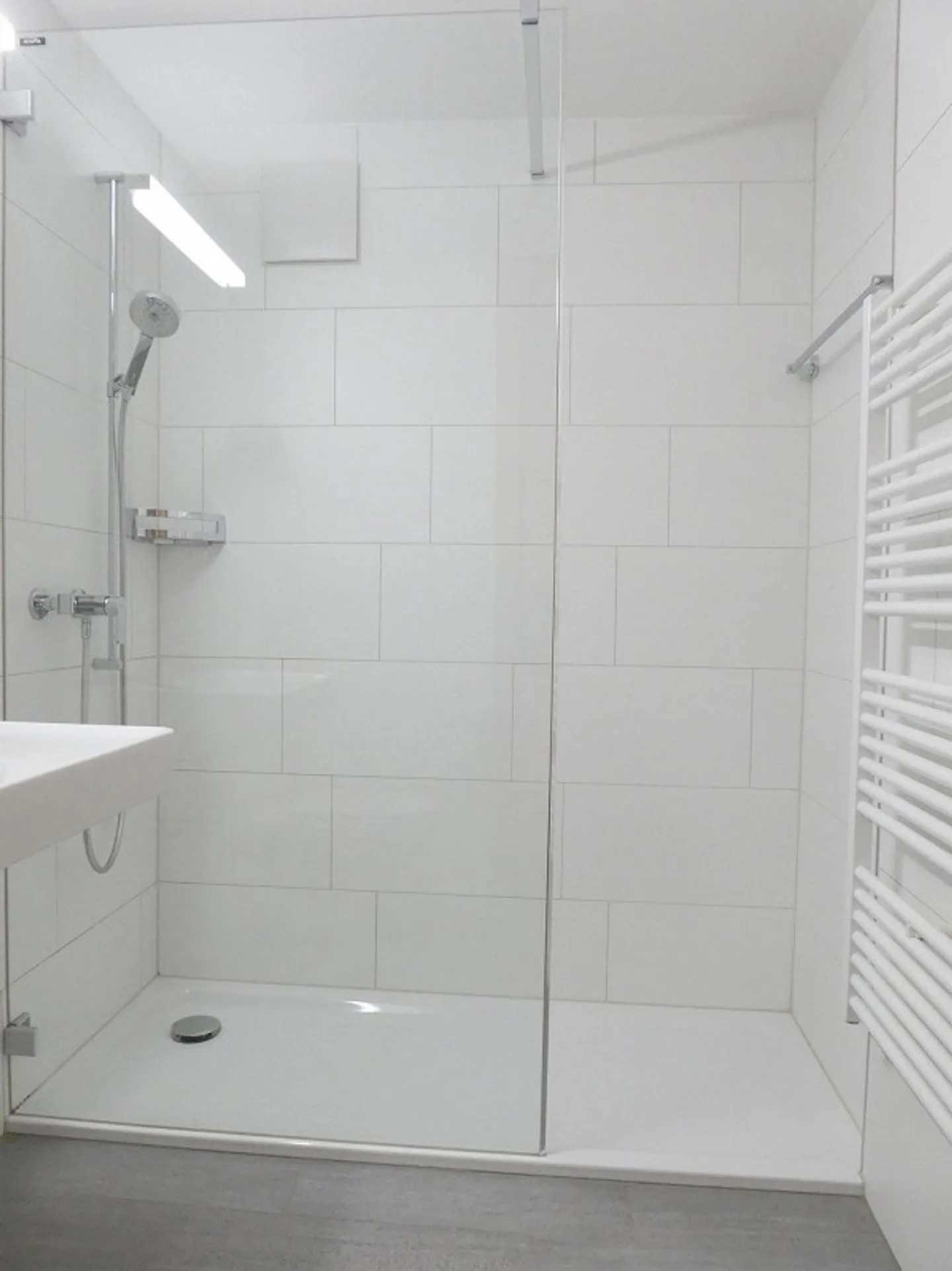 Beautiful and Quiet Old Town Apartment - Photo 2 of 8