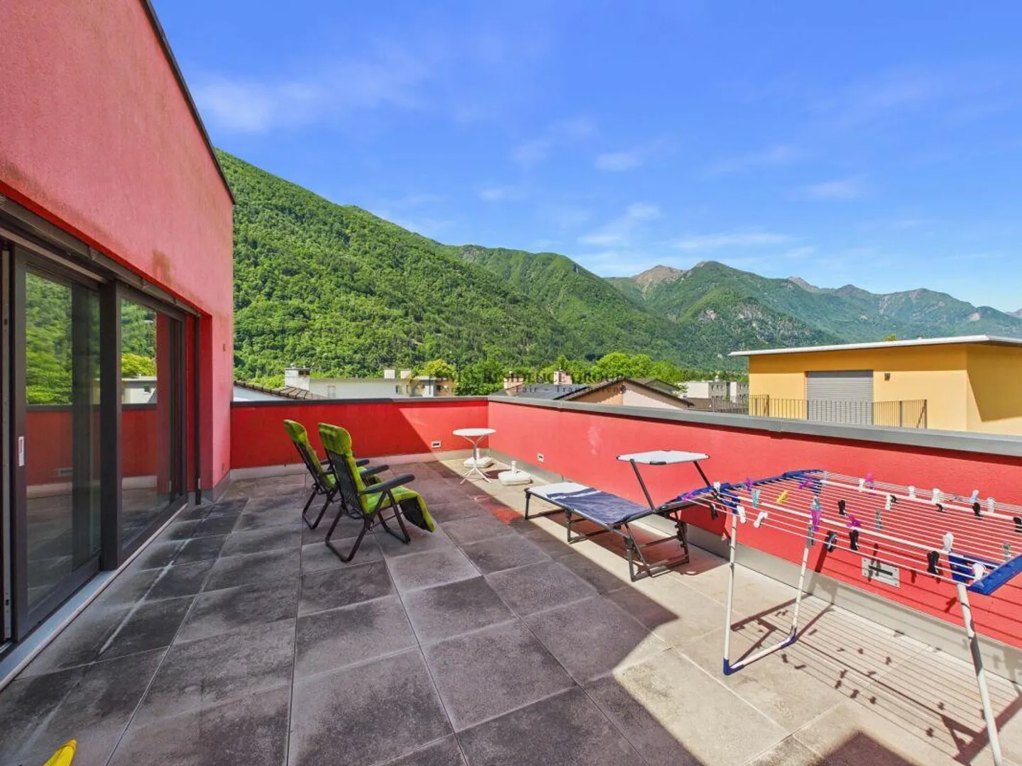 Green Environment of Gordevio - Photo 1 of 22