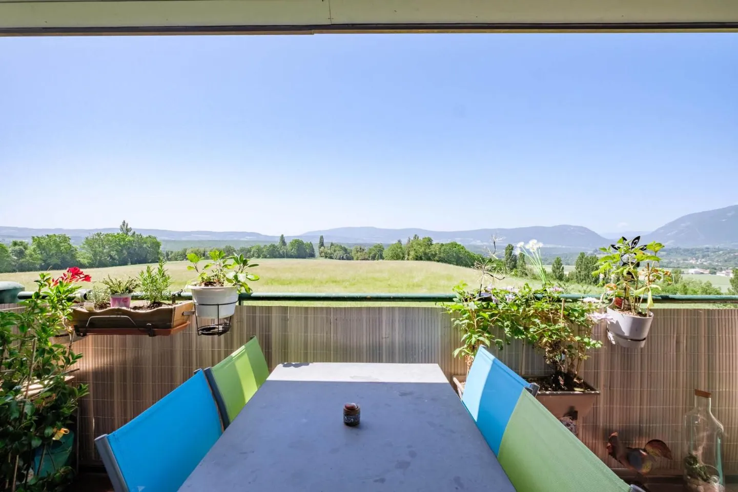 Beautiful penthouse apartment - duplex - unobstructed view - Photo 2 of 9