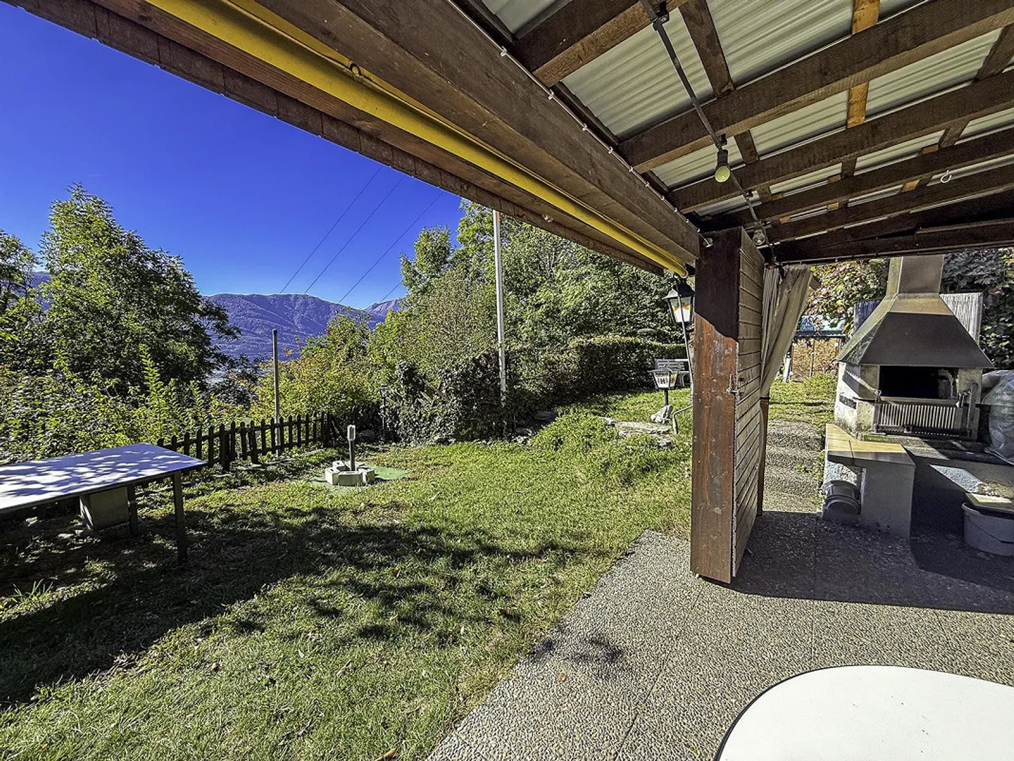 Maison de vacances rustique rénovée avec jardin et parking - Photo 5 sur 23