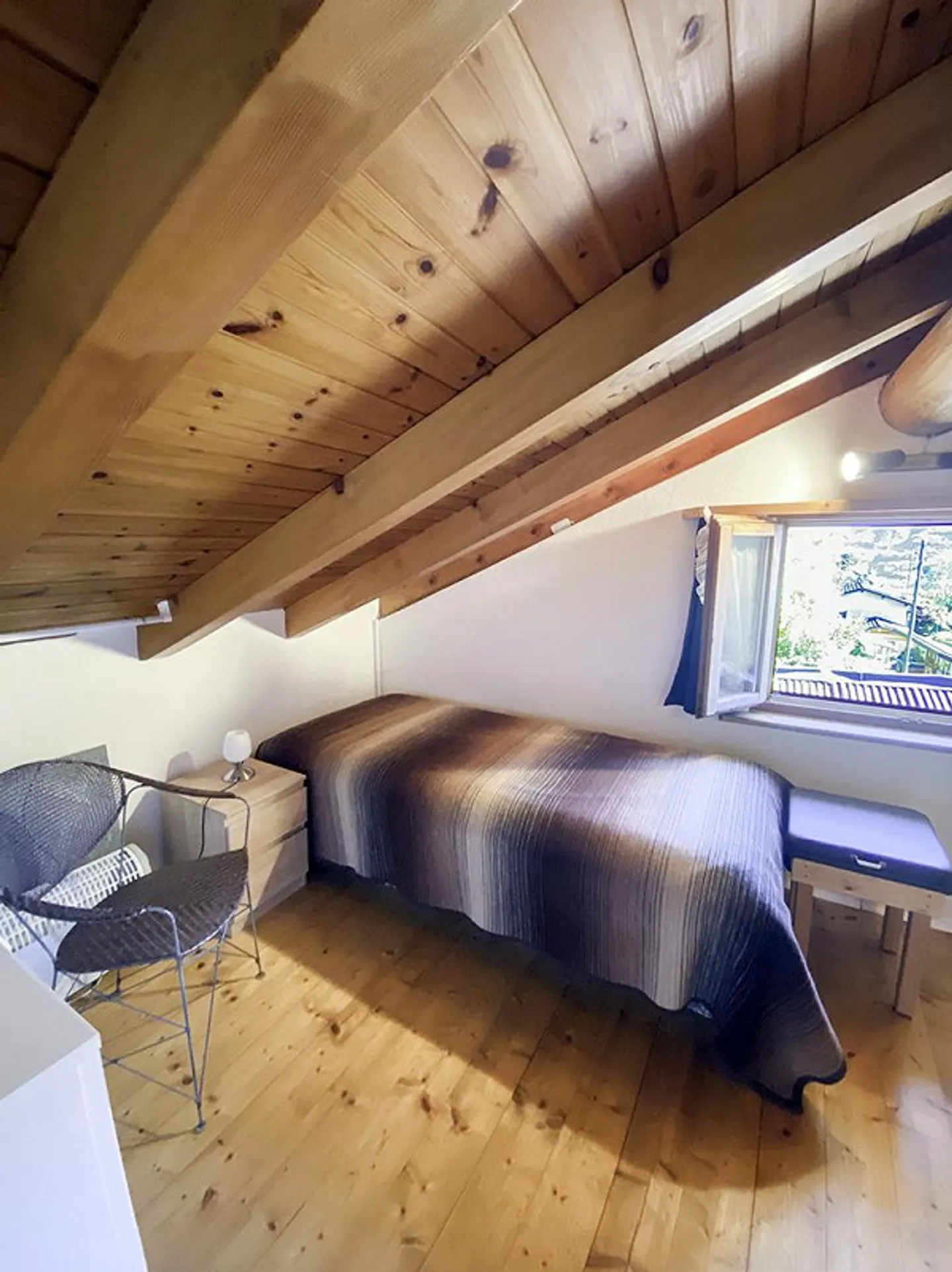 Maison de vacances rustique rénovée avec jardin et parking - Photo 10 sur 23
