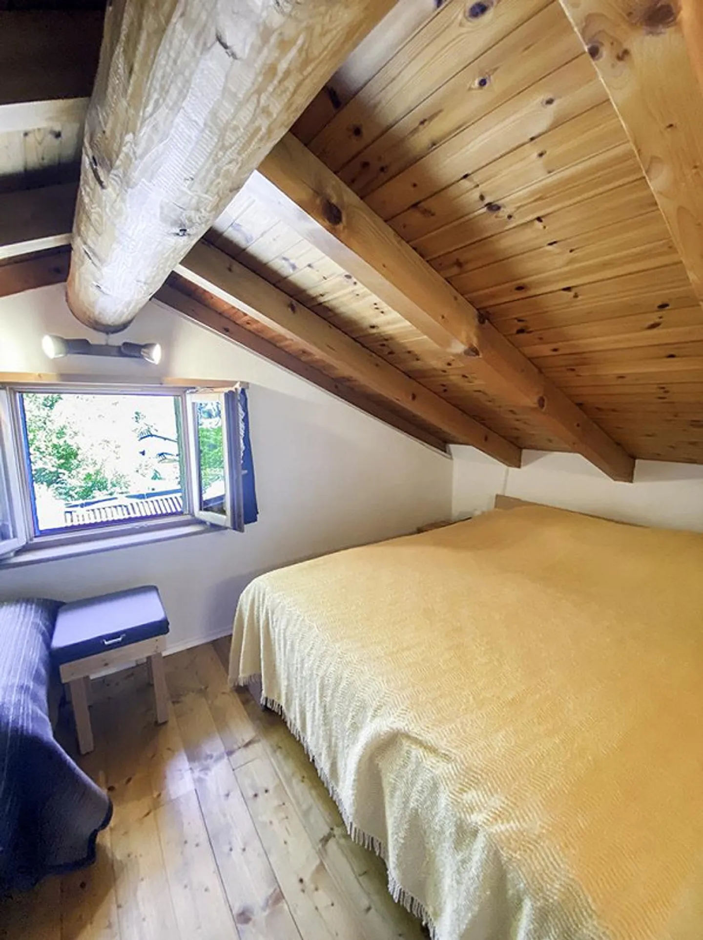 Maison de vacances rustique rénovée avec jardin et parking - Photo 12 sur 23