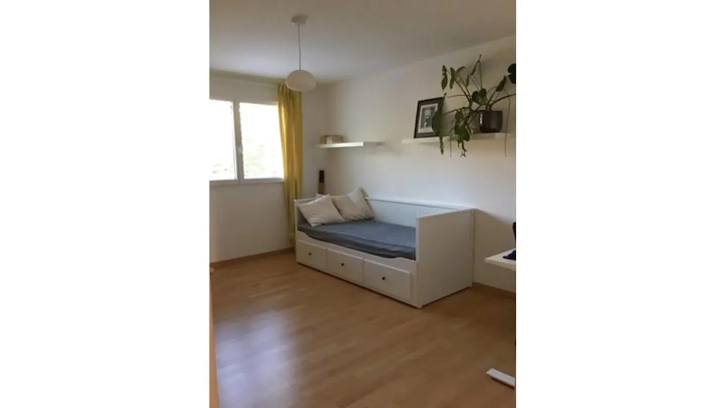 DUPLEX APARTMENT 4½ ROOMS IN MARLY (FR), FURNISHED, FIXED TERM - Photo 7 of 12