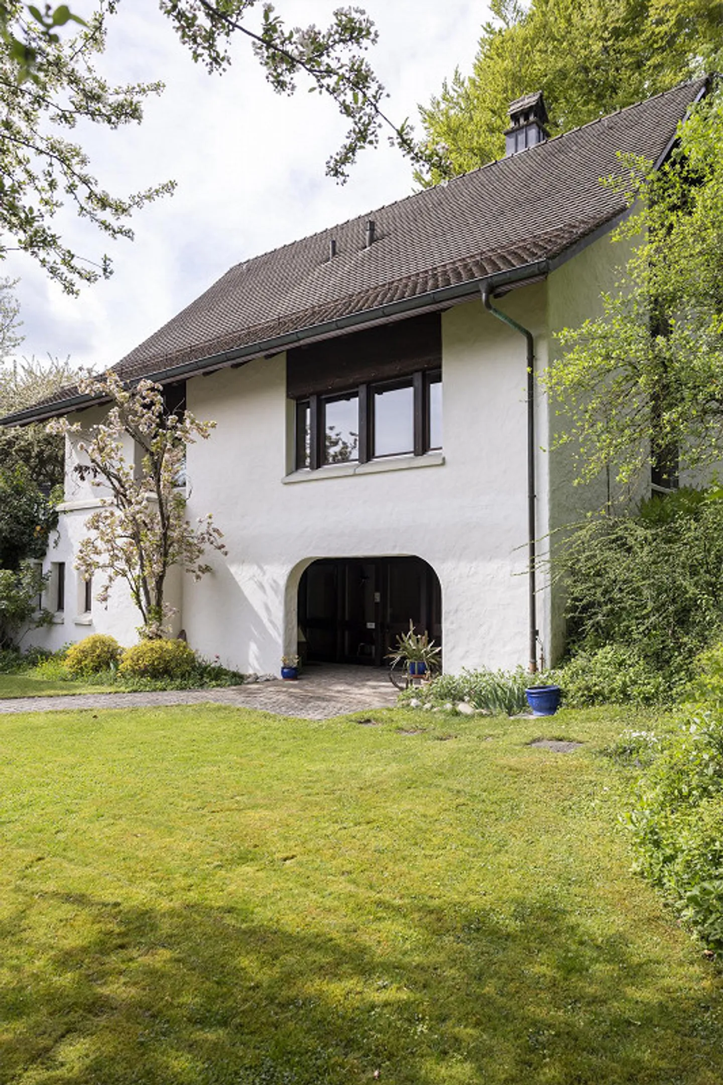 Maison individuelle de 6 1/2 pièces avec garage séparé - Photo 3 sur 8