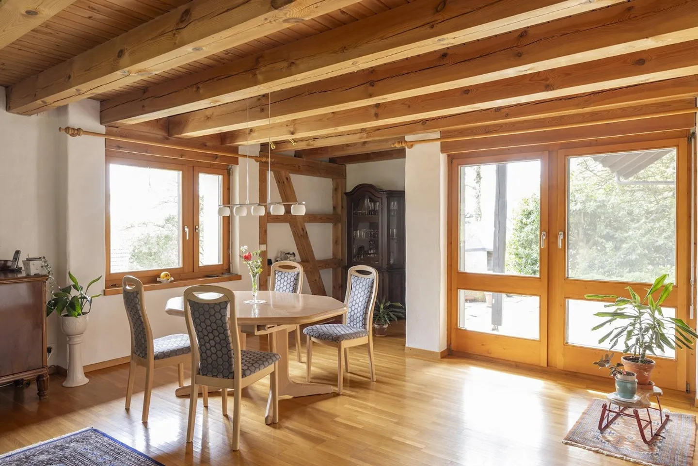 Maison individuelle de 6 1/2 pièces avec garage séparé - Photo 6 sur 8