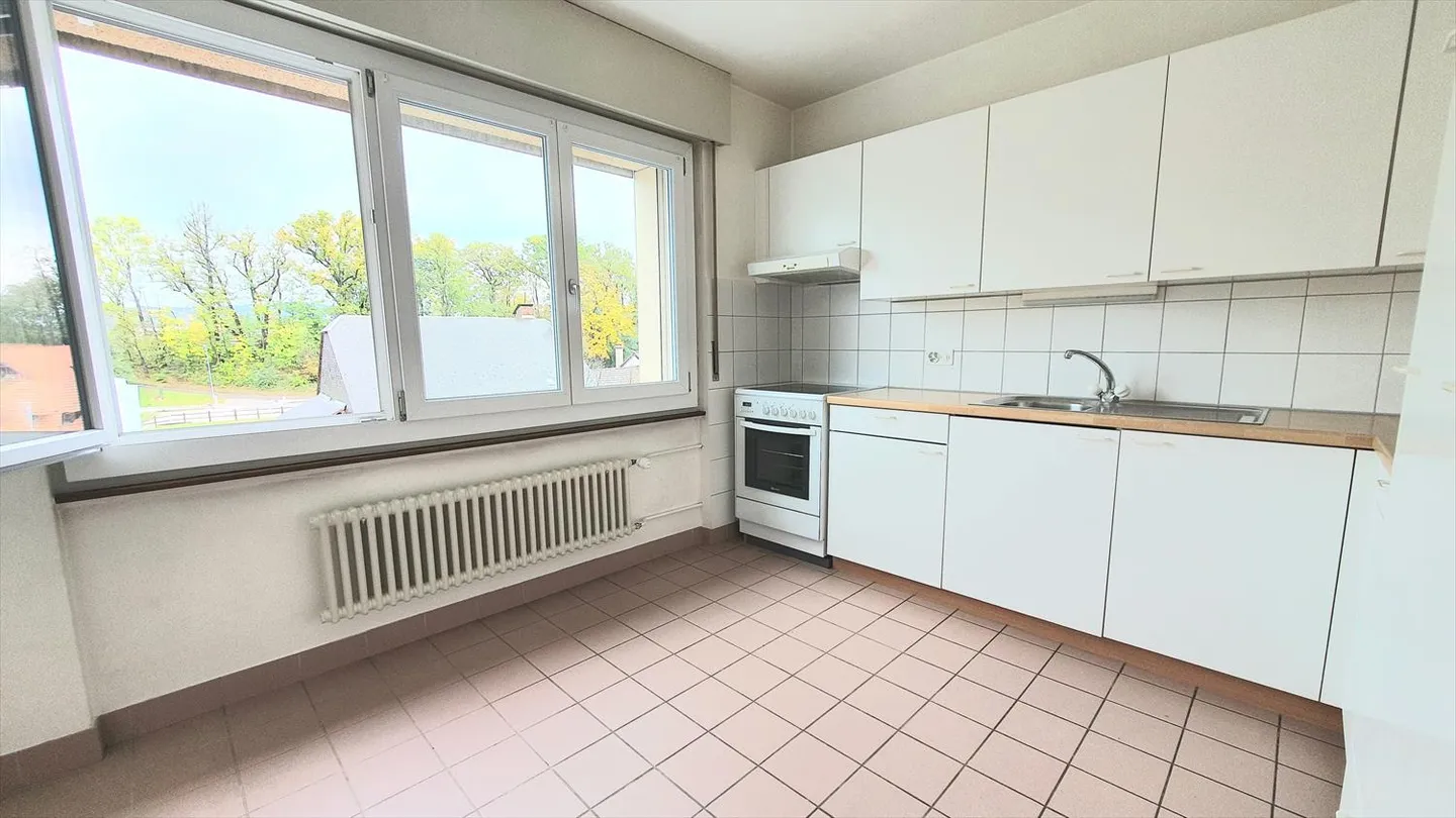 Appartement à louer - Photo 3 sur 8