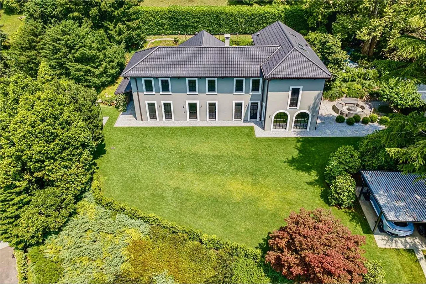 Eleganza nel cuore di Montagnola, esclusiva casa di campagna - Foto 1 di 13