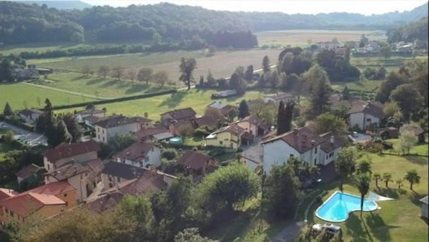 Casa in Pietra Tradizionale del Ticino in Posizione Esclusiva - Foto 3 di 30