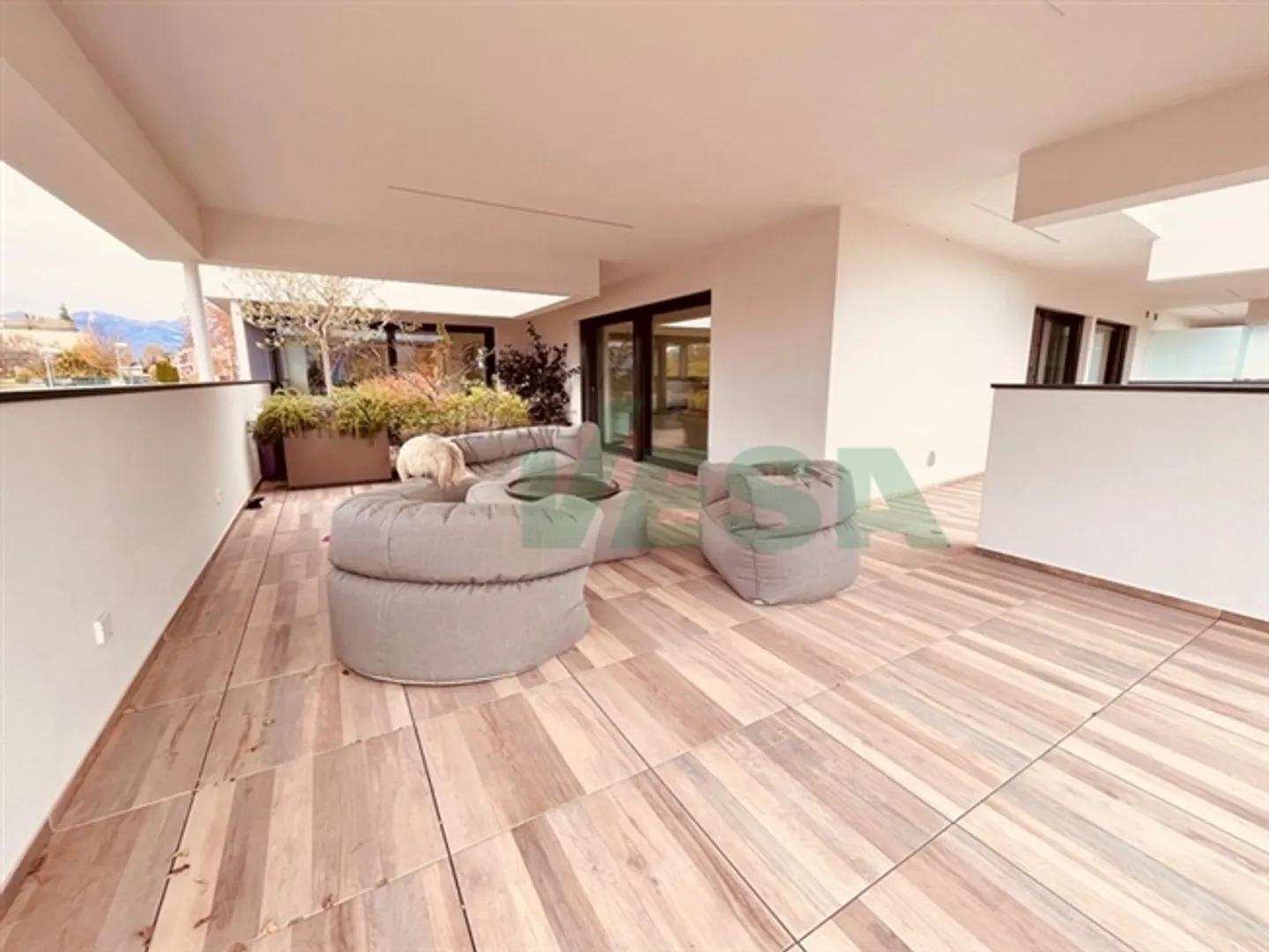 Bright 4.5-room apartment with terrace and beautiful private garden - Photo 11 of 13