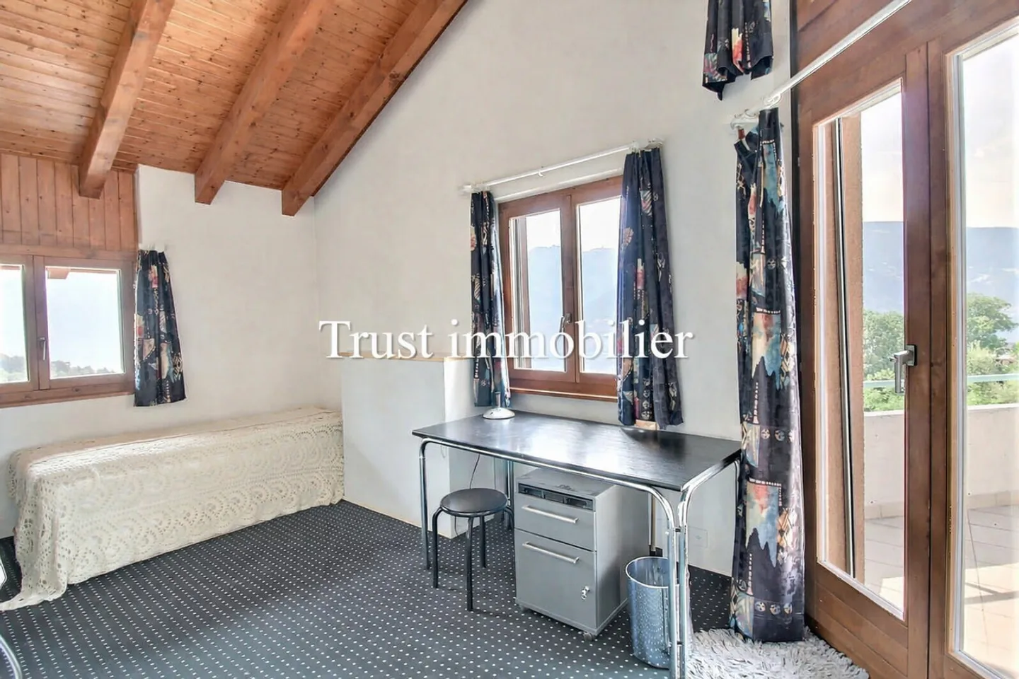 6002. Bright house with panoramic mountain view - Photo 15 of 23