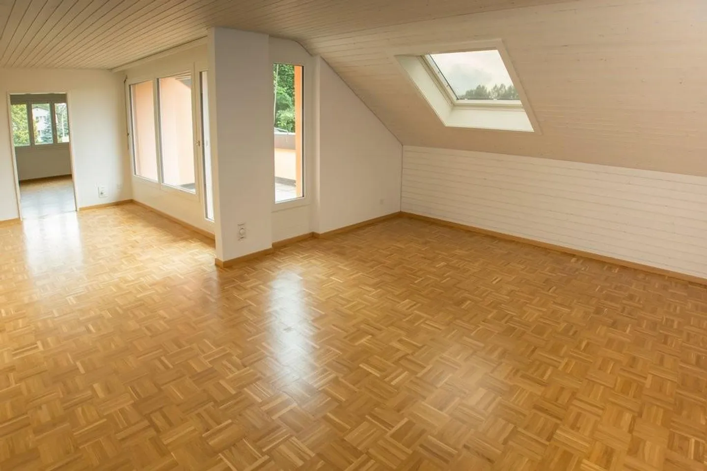 Appartamento luminoso 4.5 stanze - Foto 7 di 12