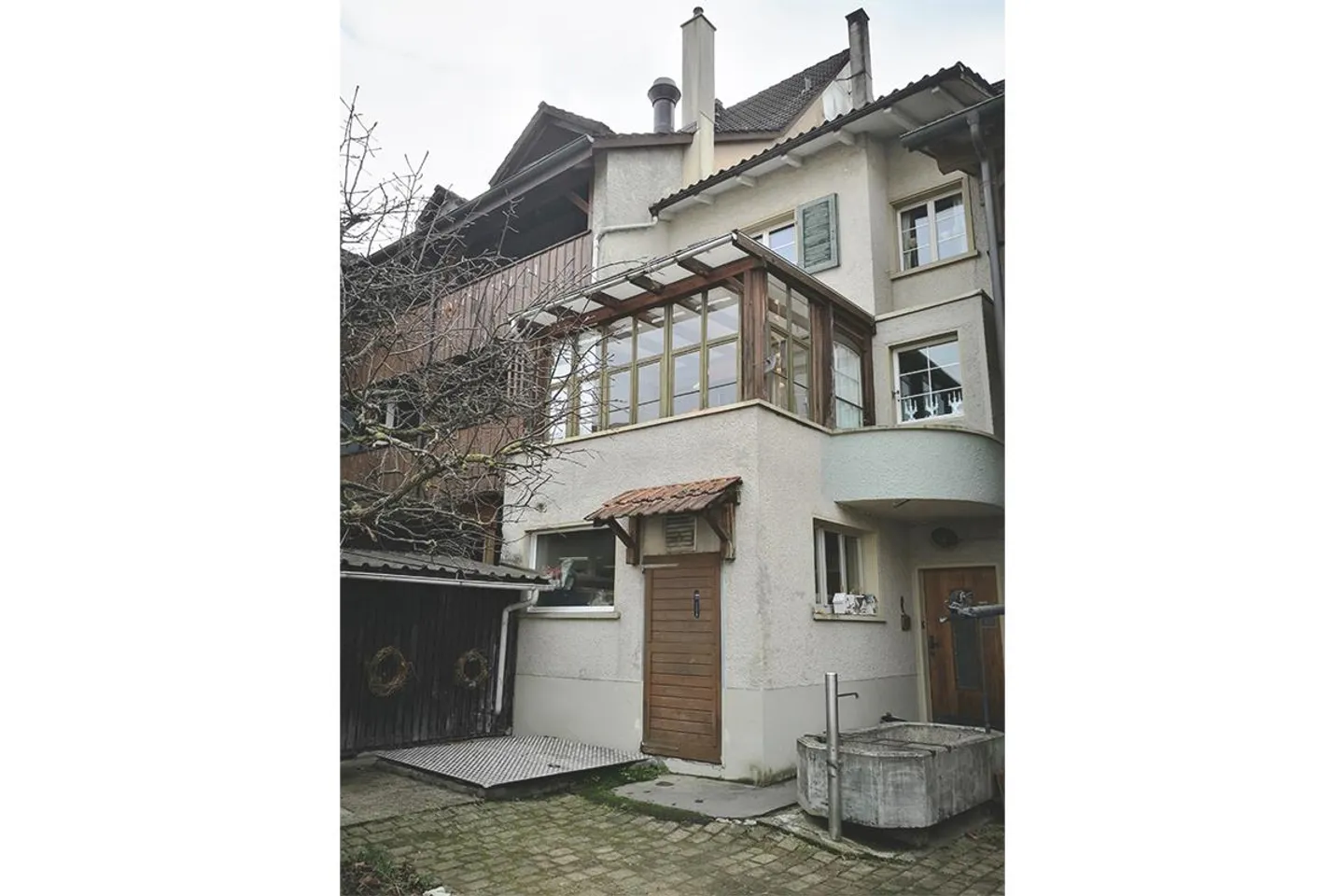 Wohn- und Geschäftshaus Im Herzen von Gelterkinden - Photo 2 of 15