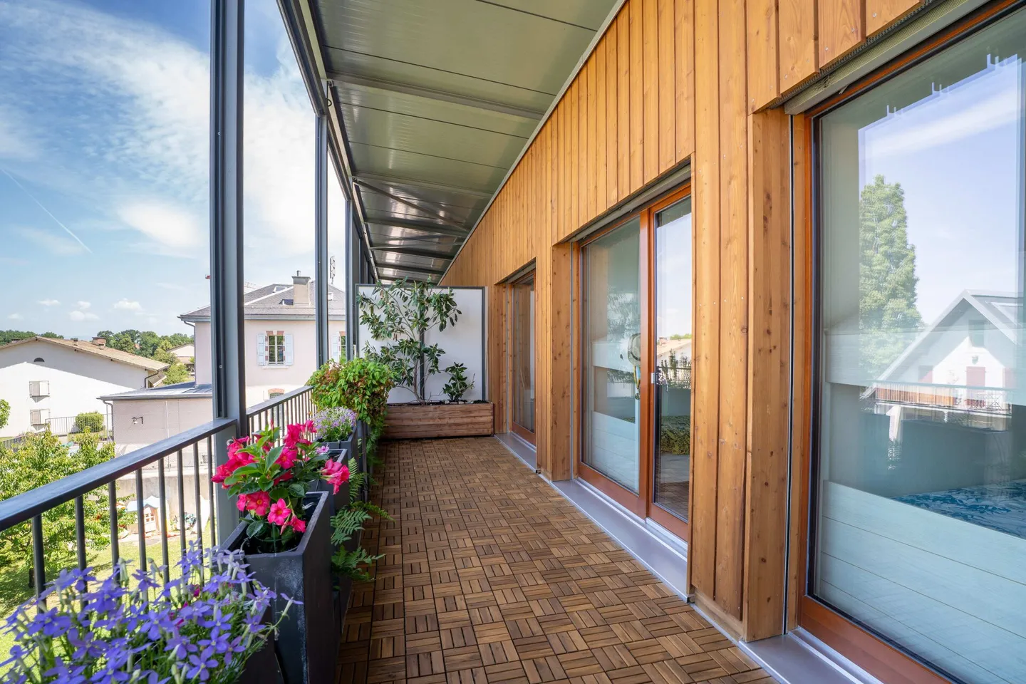 Appartamento eccezionale con terrazza panoramica e vista sul Giura a Presinge - Foto 17 di 21