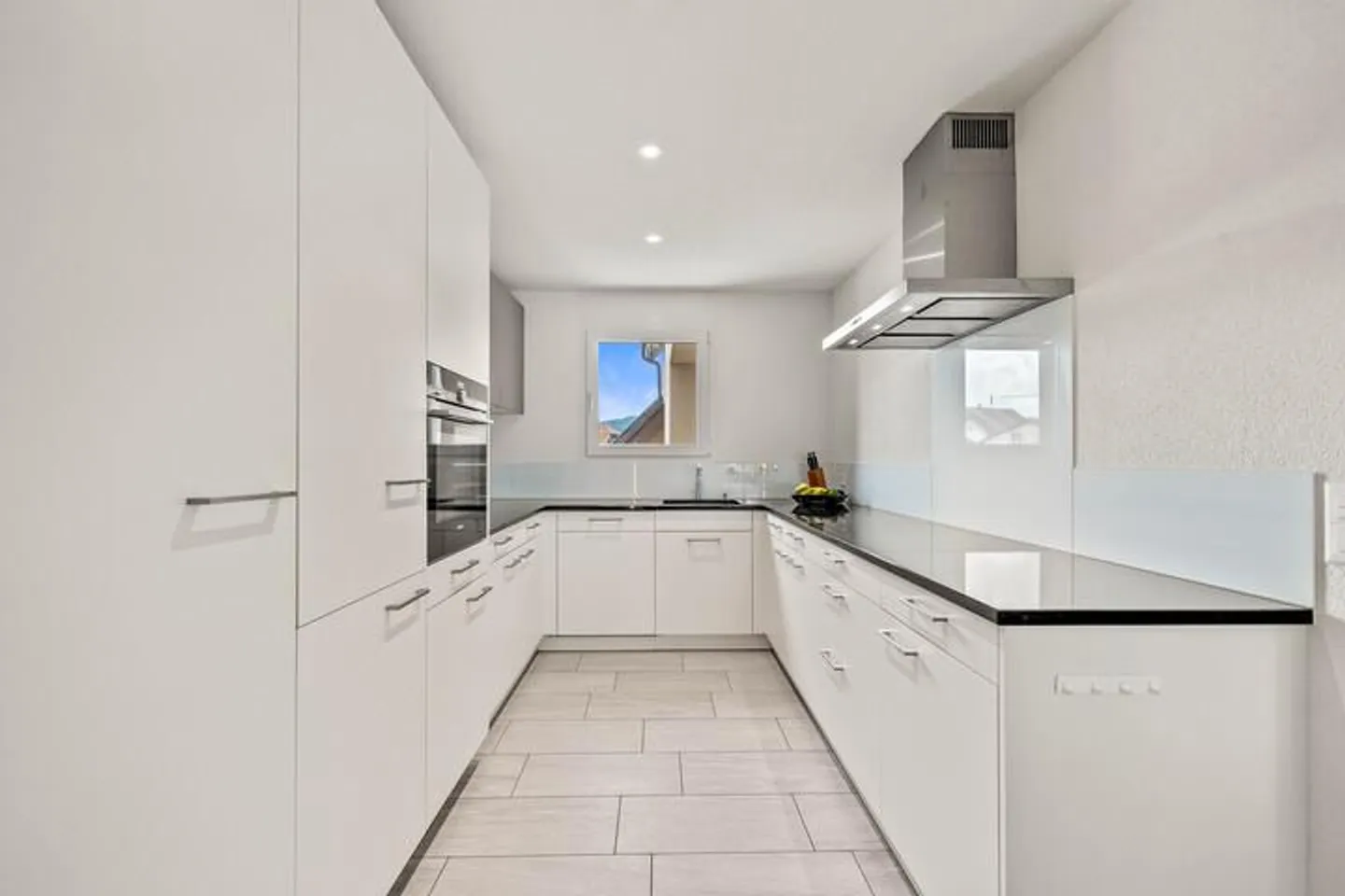 VIVERE MODERNO, GODERE DELLA CAMPAGNA - APPARTAMENTO IN CONDOMINIO A WYNENTAL - Foto 2 di 7