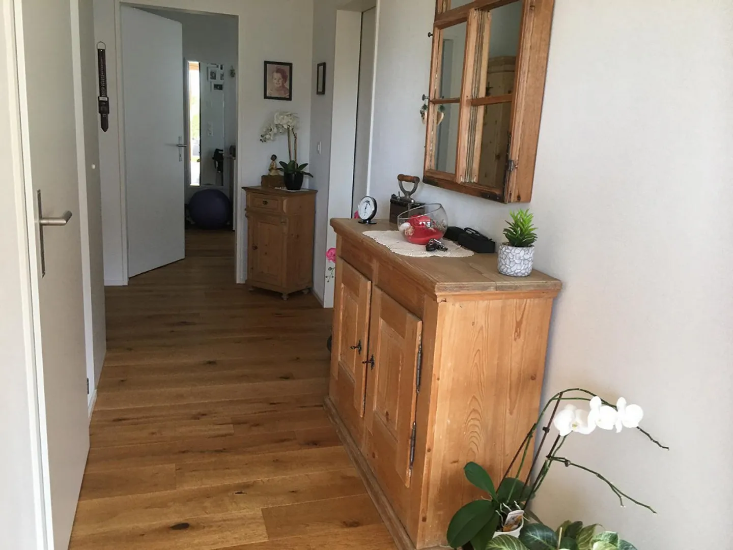 Bellissimo appartamento attico con grande terrazza solare a Chur - Foto 3 di 7