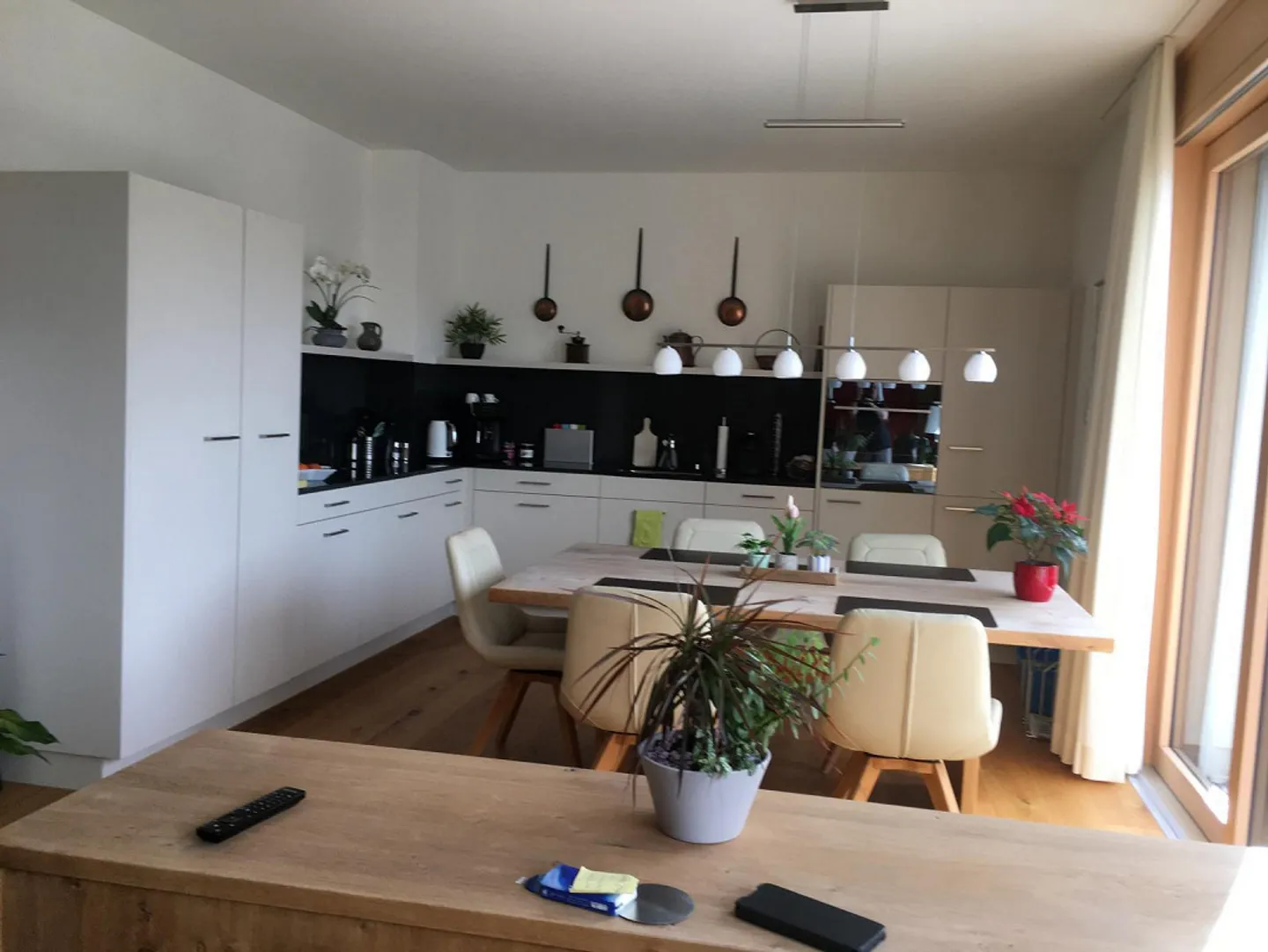 Bellissimo appartamento attico con grande terrazza solare a Chur - Foto 1 di 7