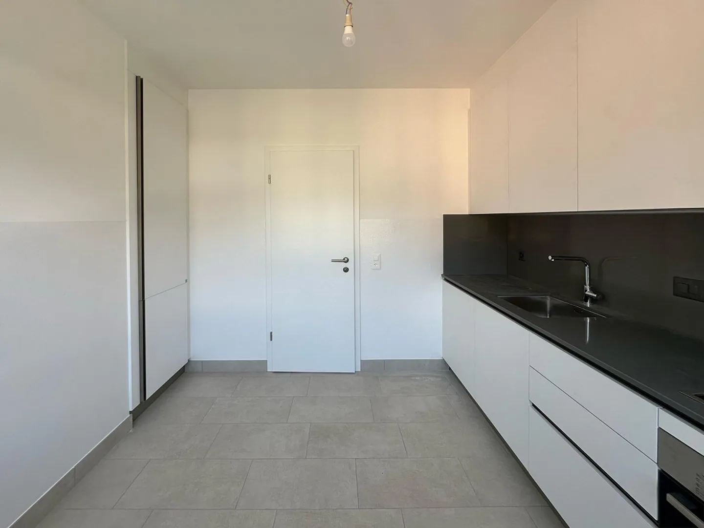 4.5 Room Apartment in Losone - Photo 4 of 11